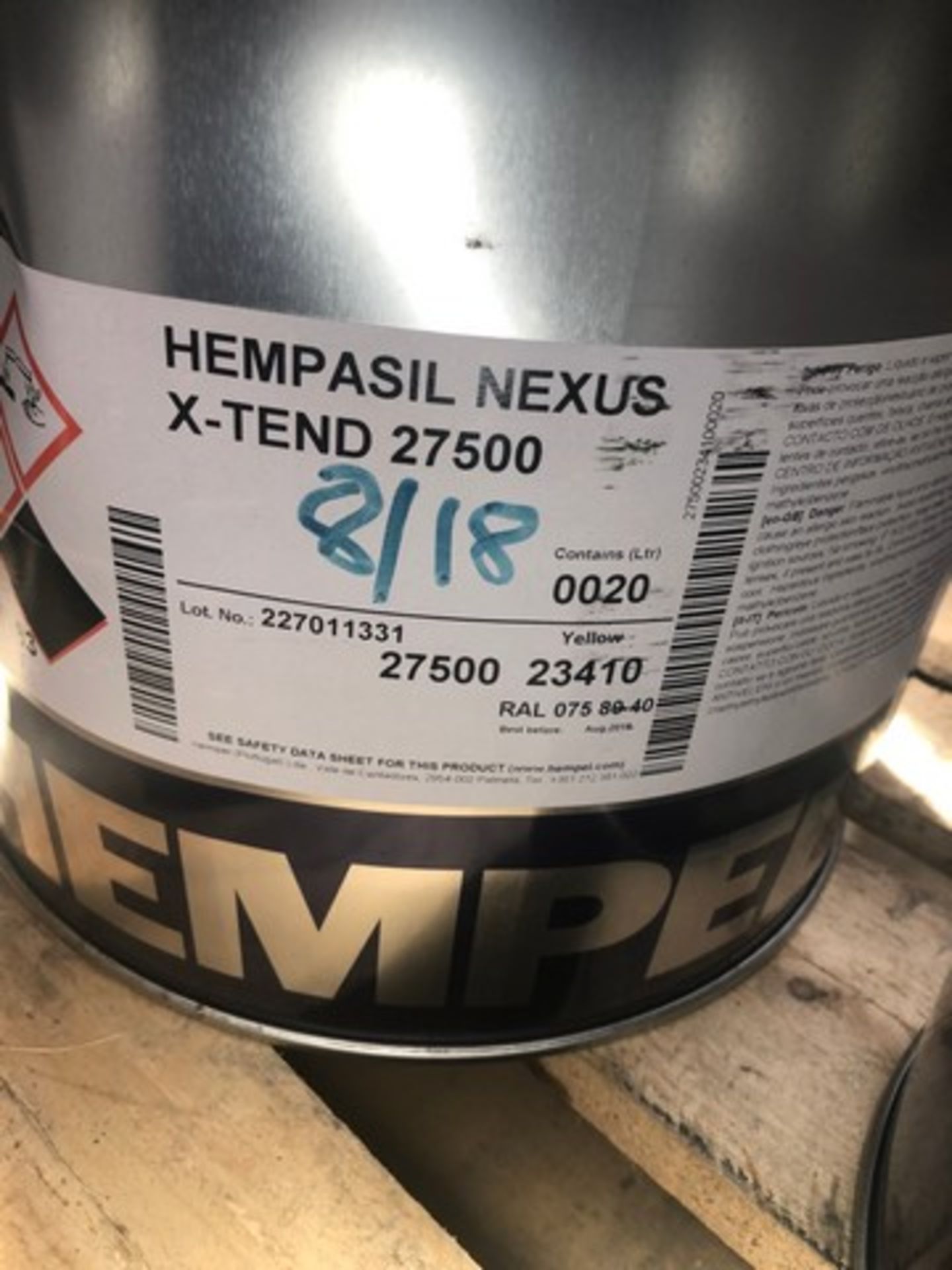 Pallet of Hempel Hempasil nexus X-Tend 27500 approx 10 tins - Image 2 of 2