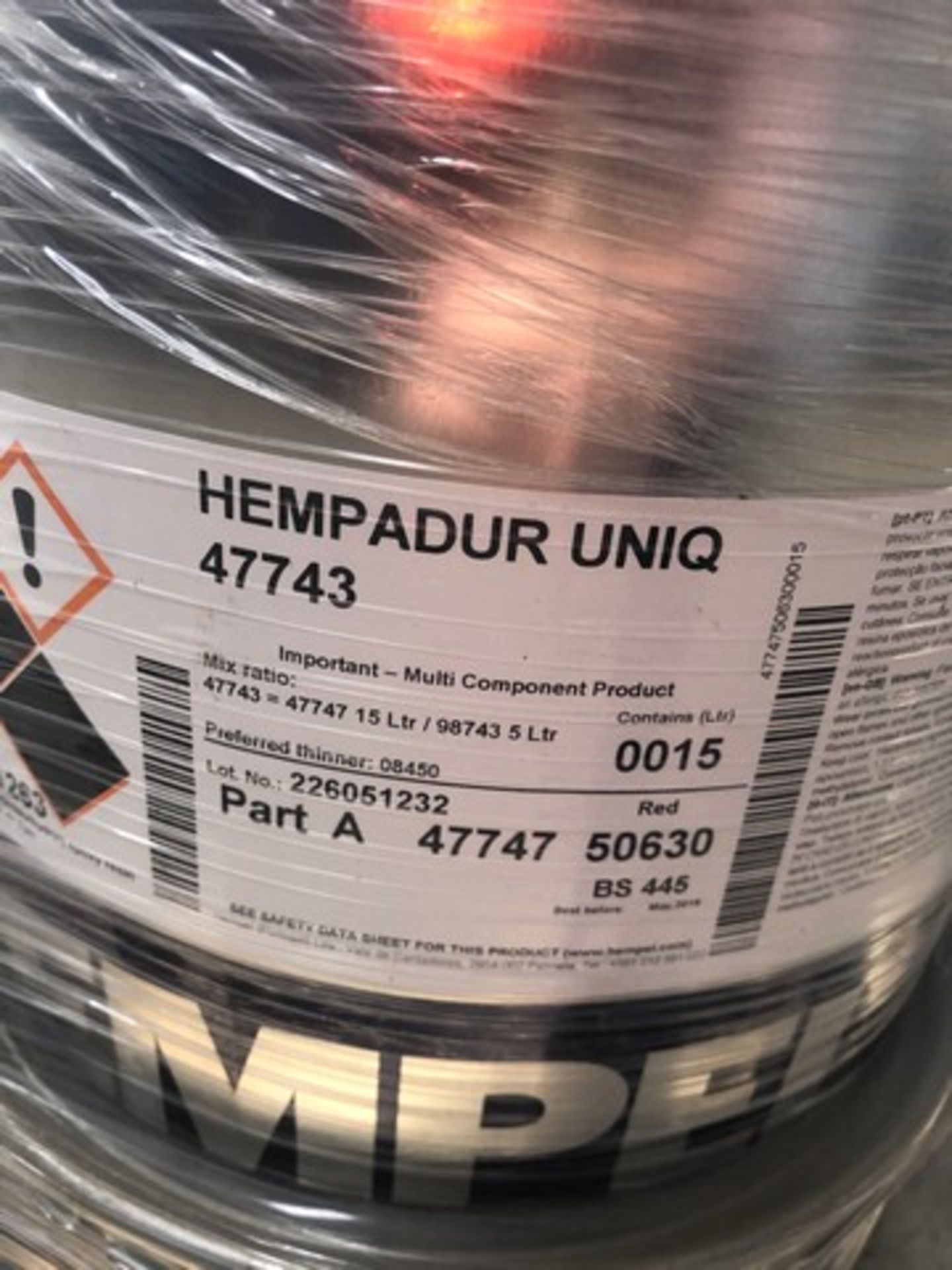 Pallet of Hempel hempadur uniq 47743 approx 22 tins - Image 2 of 2