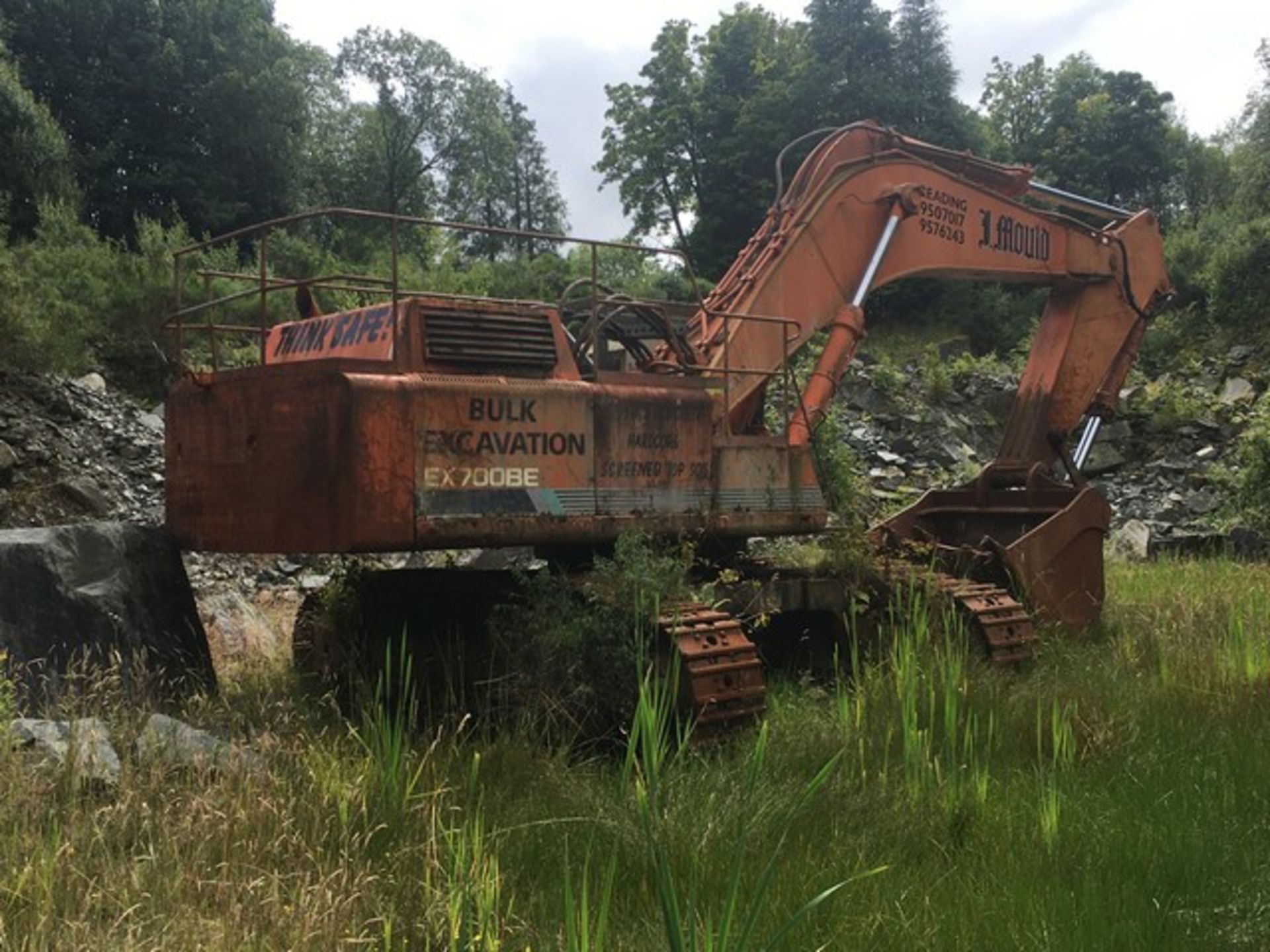 HITACHI EX700BE CRAWLER EXCAVATOR - Image 3 of 10