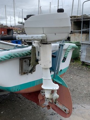 IN BOARD FIBRE GLASS FISHING BOAT - DIESEL VOLVO ENGINE C/W TRAILER - Image 6 of 7