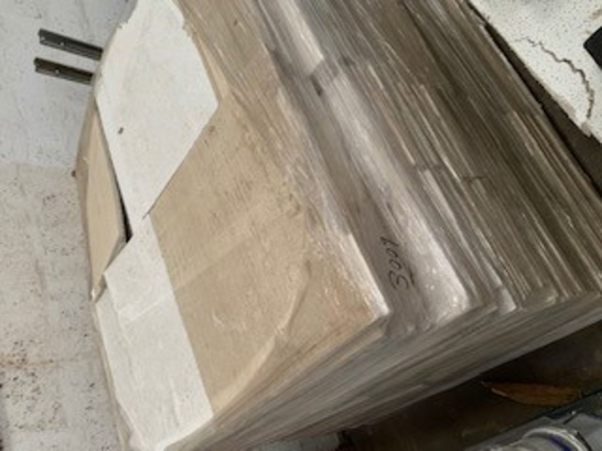 PALLET OF FALSE CEILING PANELS x3 - Image 2 of 3