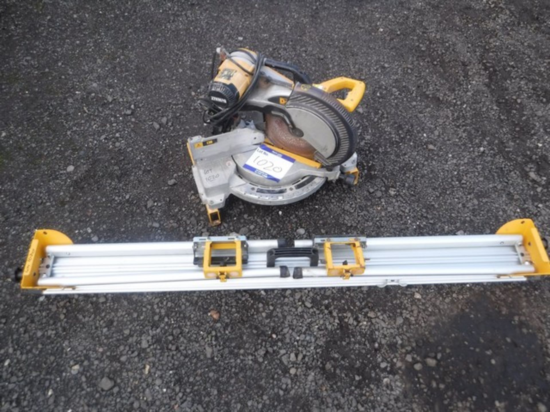 DEWALT CIRCULAR SAW C/W RUNNING/ROLLING BENCH - Image 2 of 8