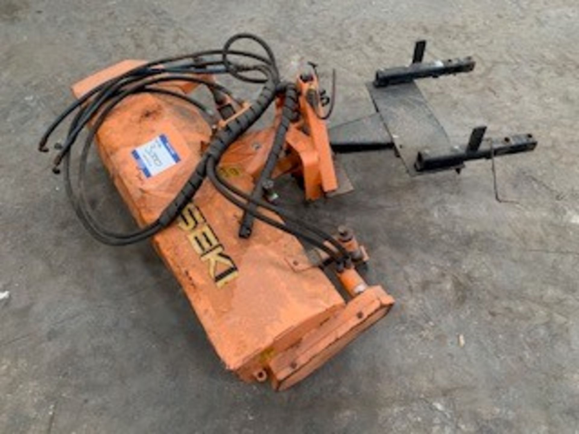 ISEKI HYDRAULIC ROAD BRUSH APPROX 4FT