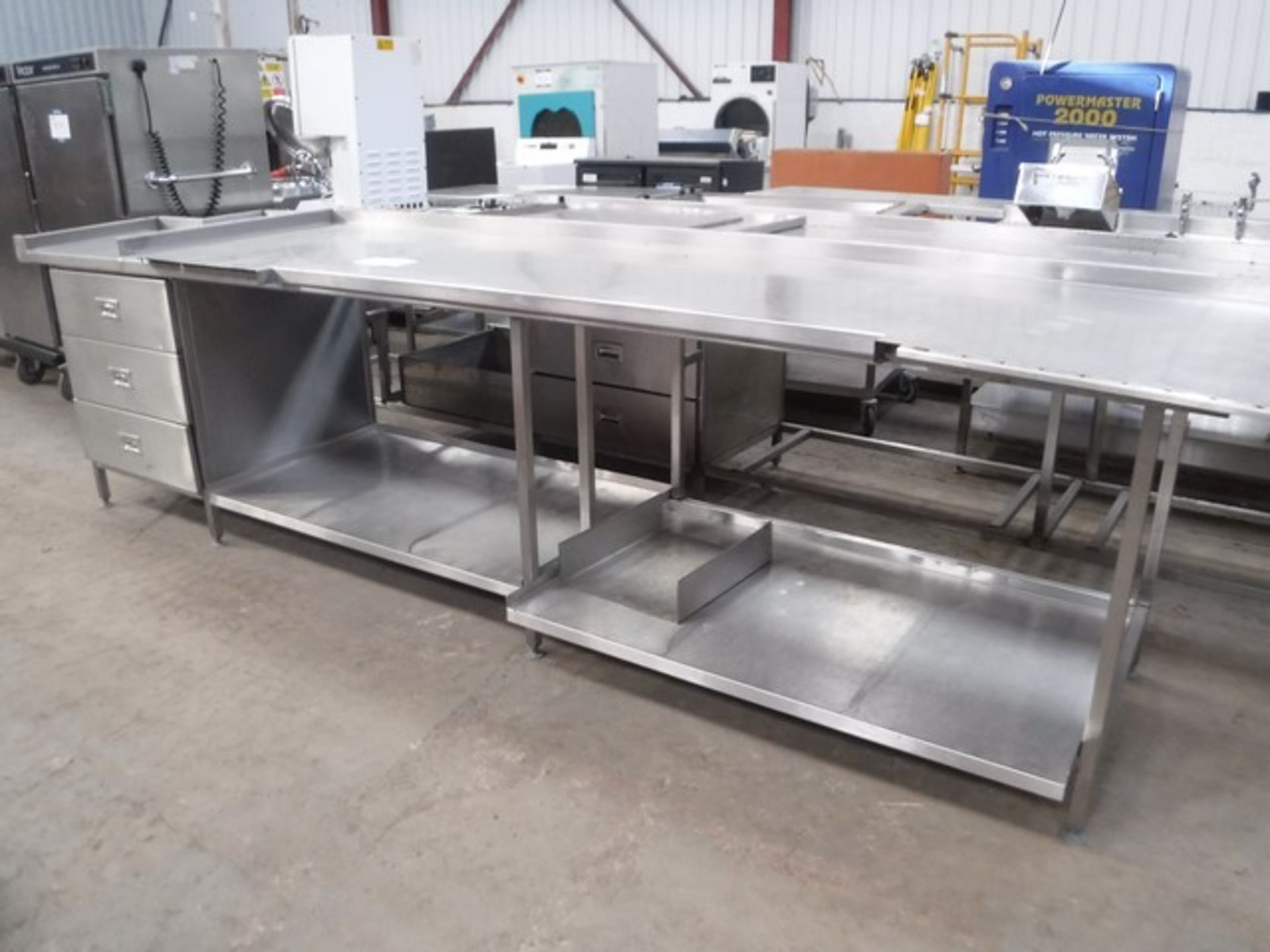 STAINLESS STEEL BENCH C/ DRAWERS 3700x800