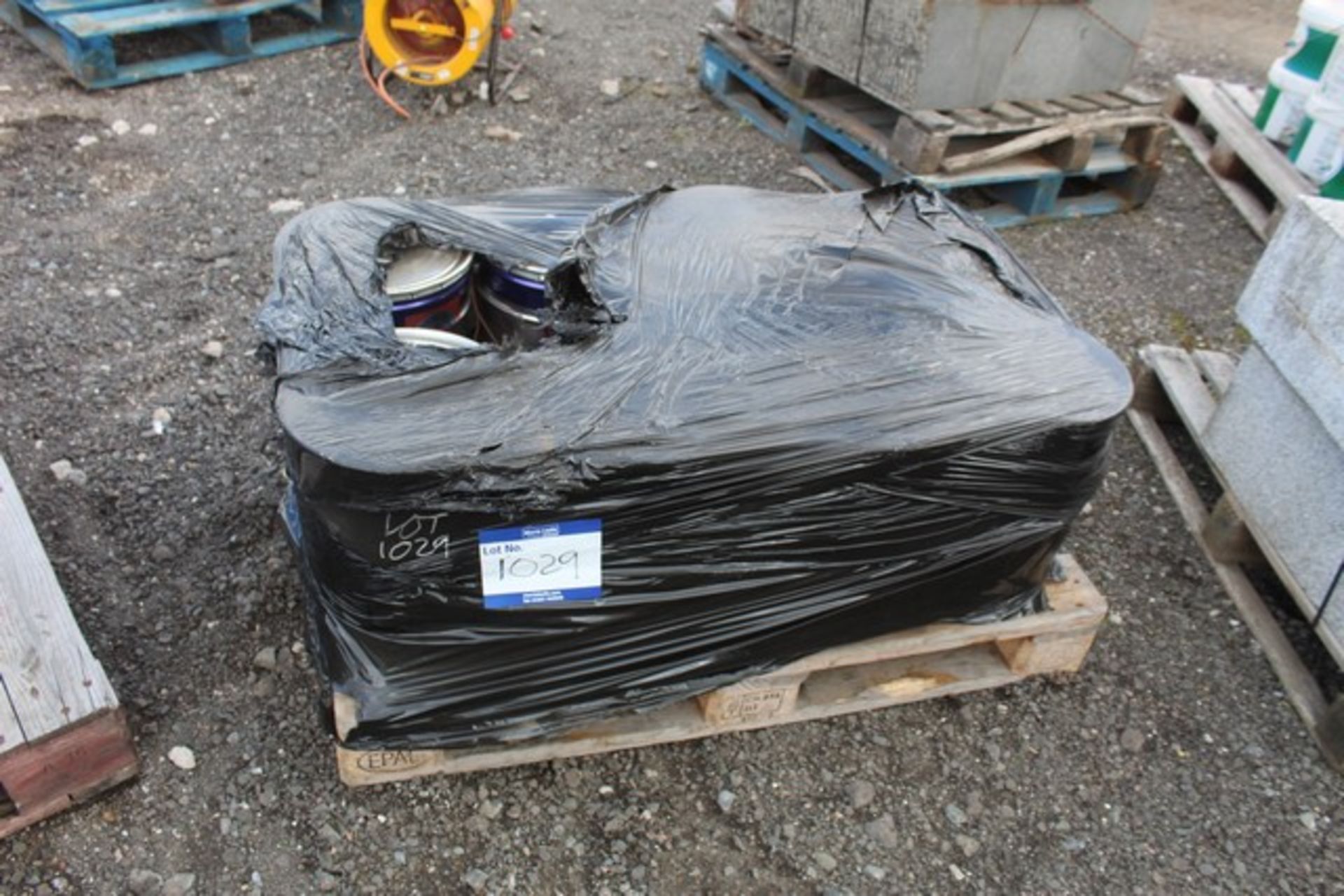 Pallet of Hempel zinc metal pigment 97170 approx 8 tins