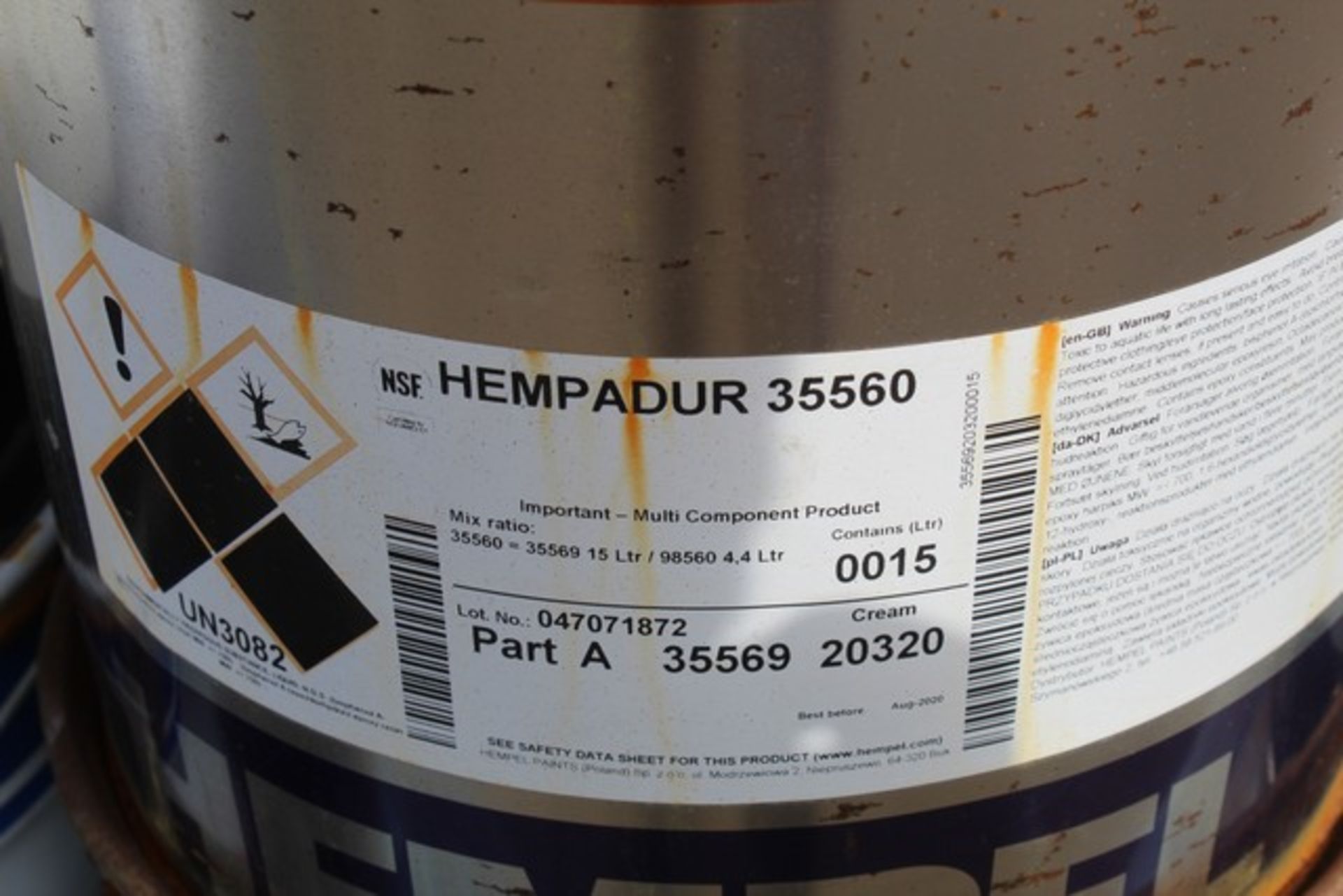 Mixed pallet of Hempel hempadur 35560, Hempel curing agent 953GB/976GB and various approx 15 tins AN - Image 8 of 8