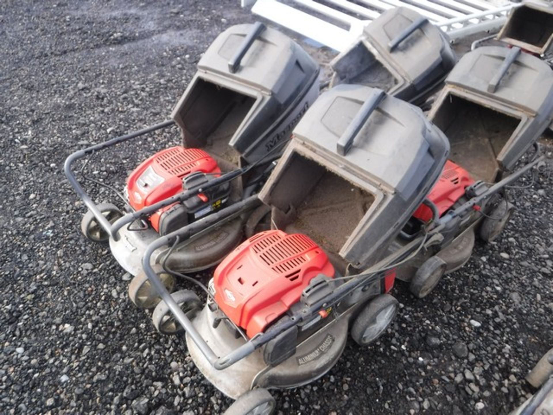 MASPORT 500 SERIES 18, WALKALONG MOWER AND BASKET x4 - Image 2 of 10