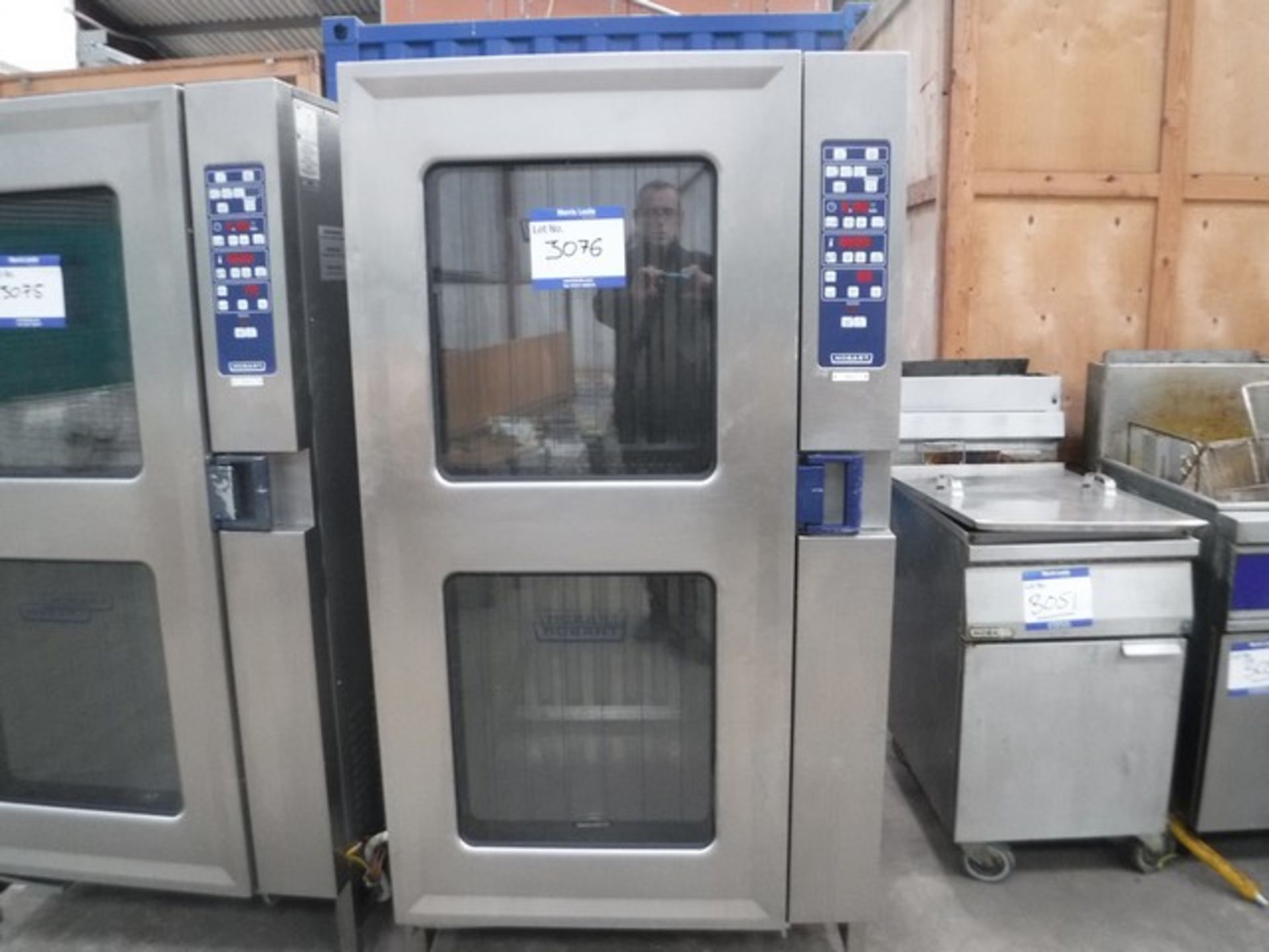 HOBART COMBI OVEN C/W TROLLY 3 PHASE