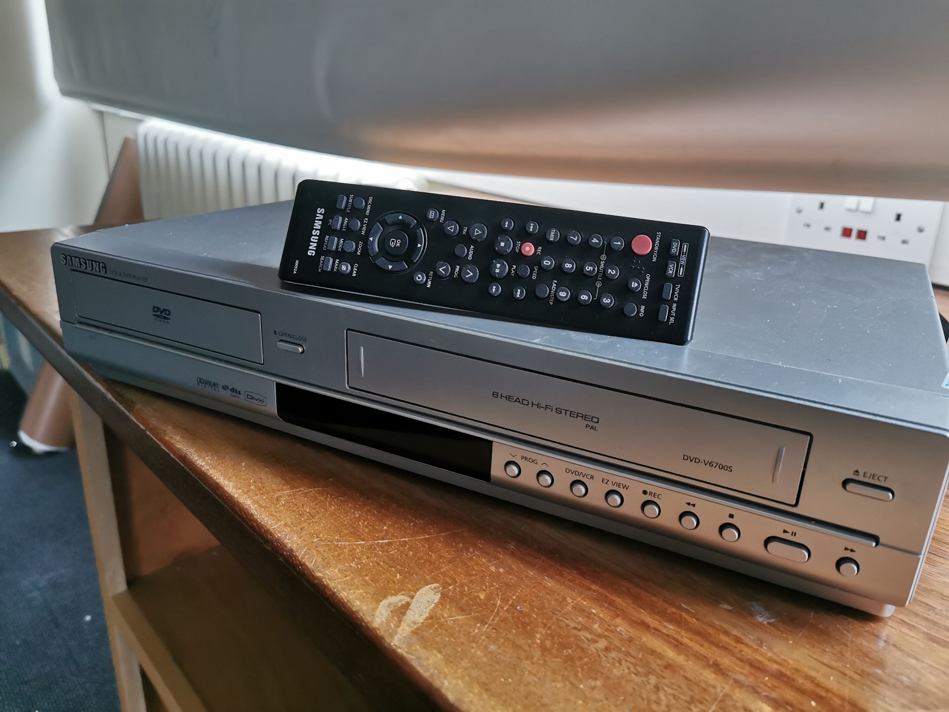 Samsung DVD and video player
