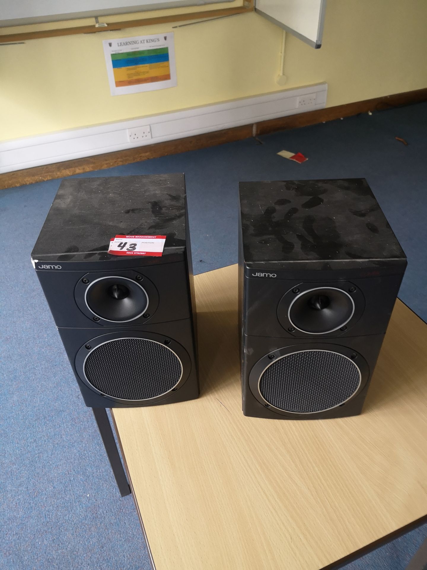 Jamo compack 700 pair of speakers