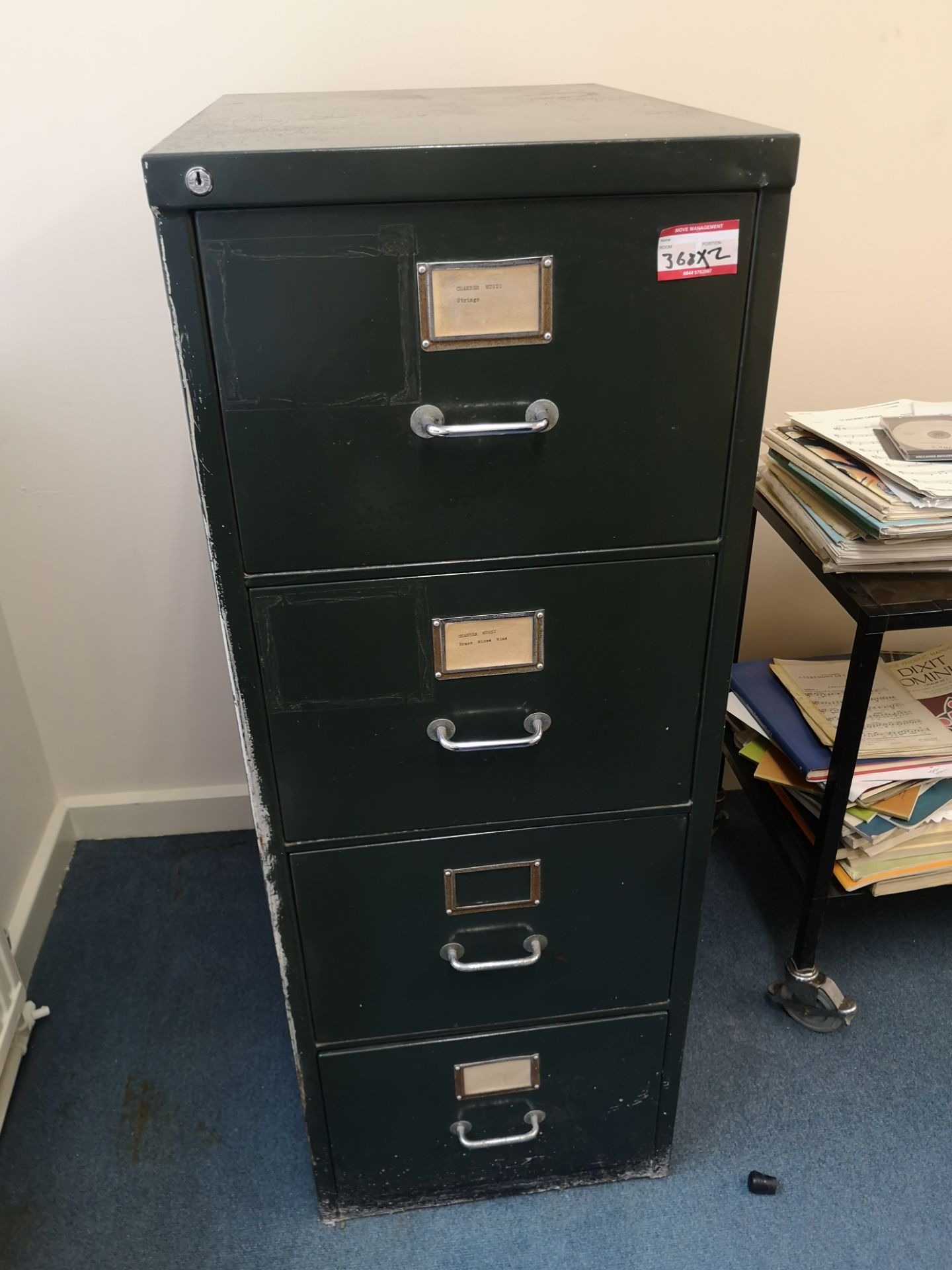 Vintage green 4 drawer file cabinets x2 no key - Image 2 of 2