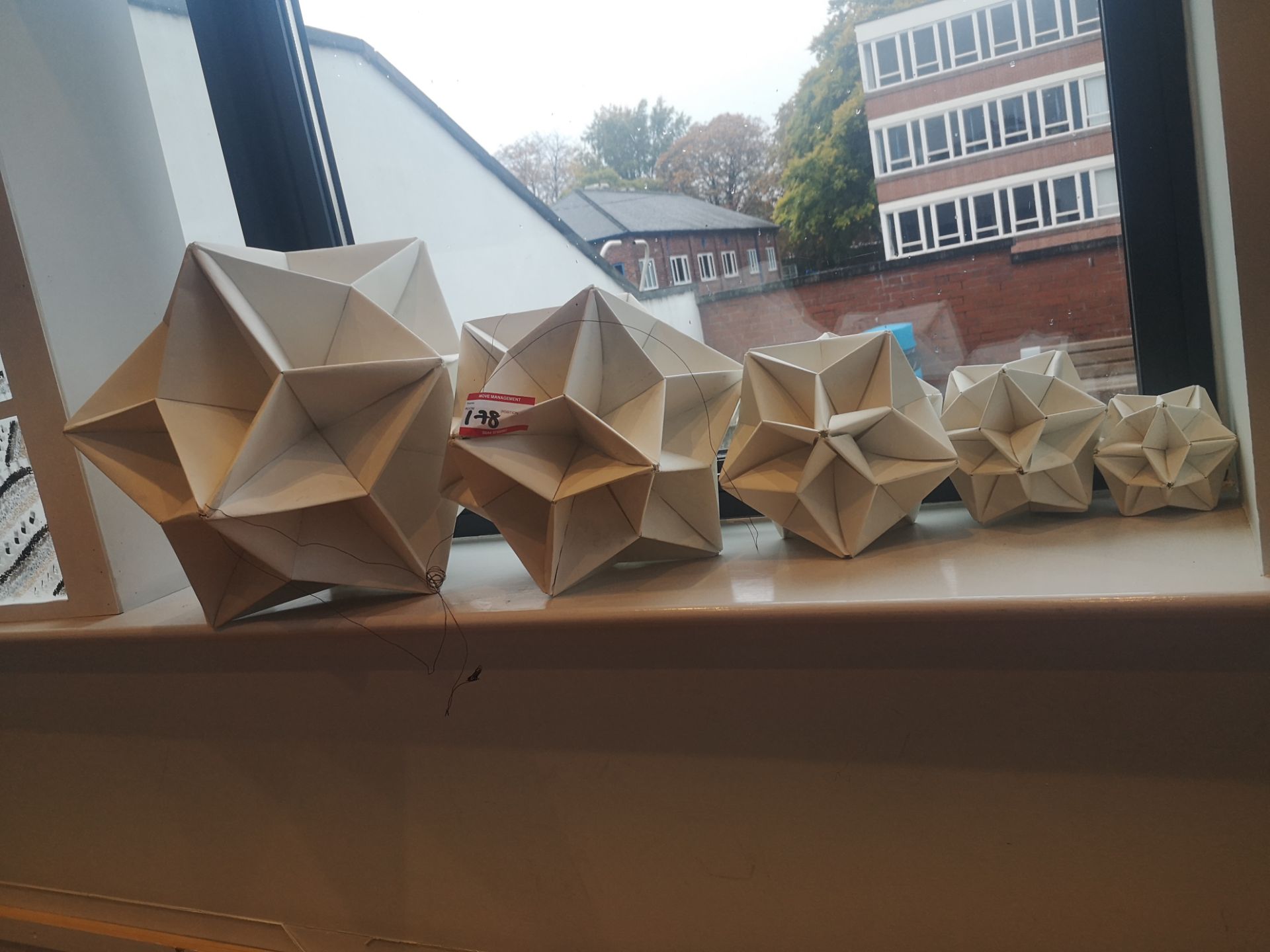 5 art 3D shapes - Image 3 of 3