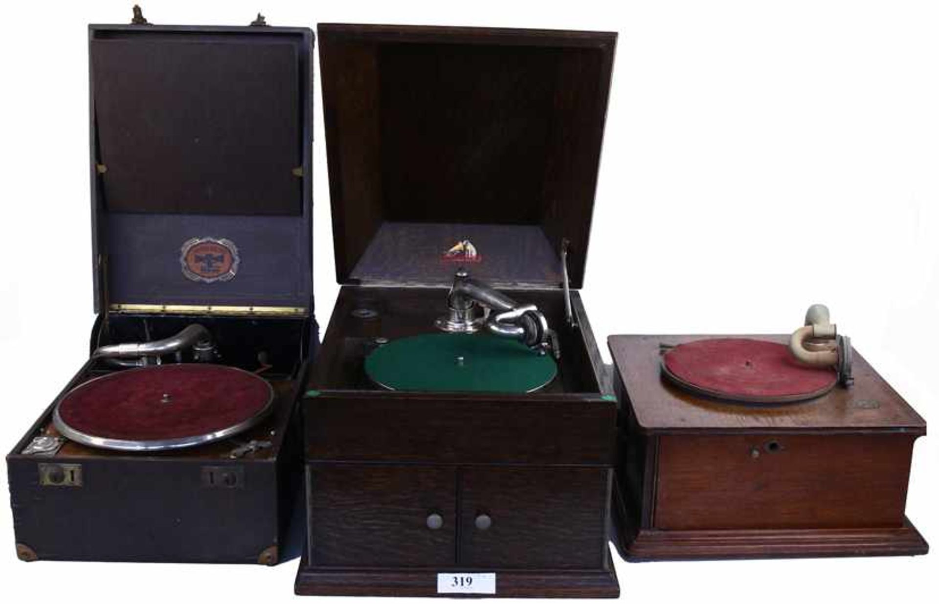 Grammofoon, Polyphon - Eikenhouten tafelmodel zonder deksel met bloemmotieven op deurtjes,