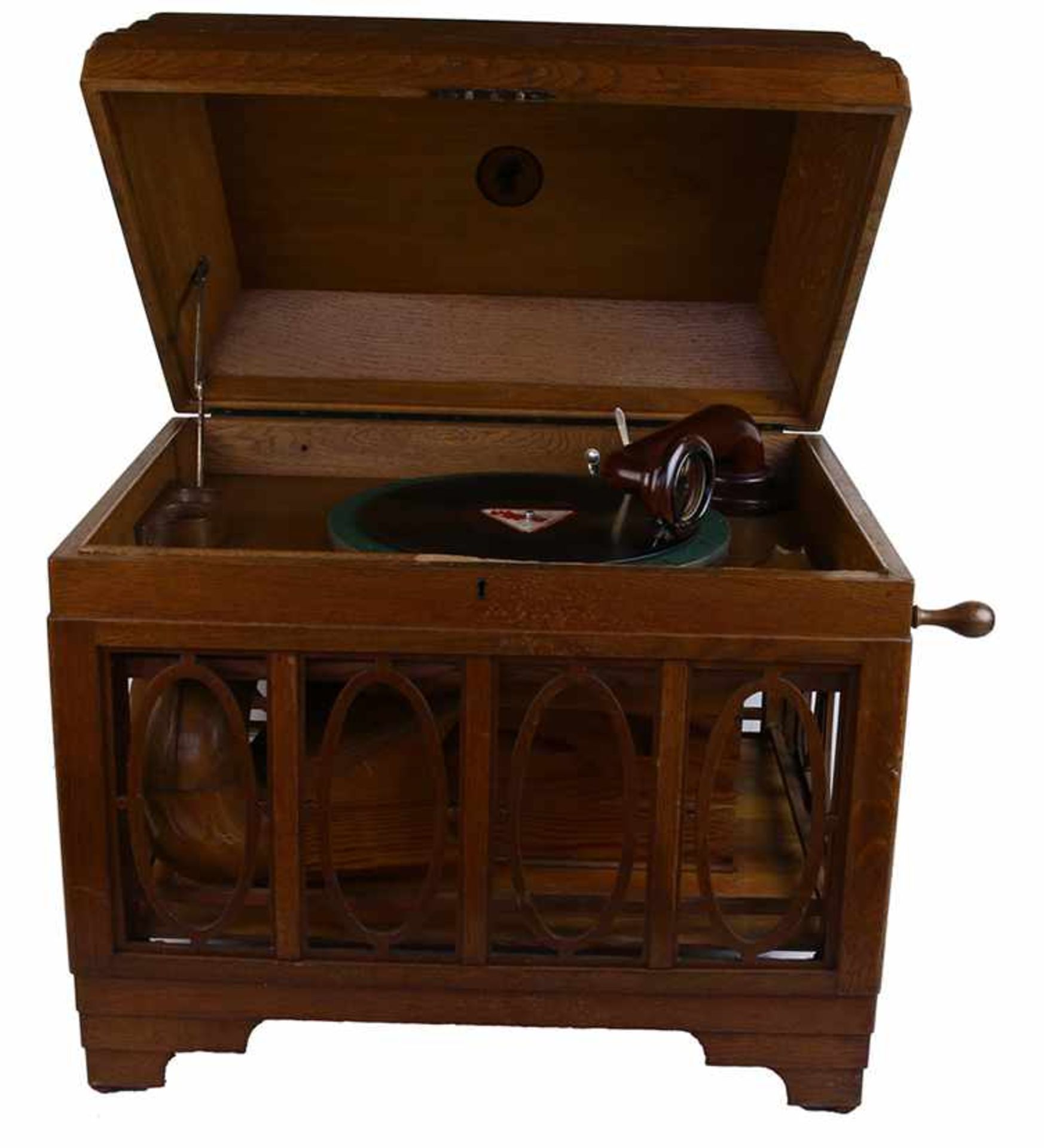 Grammofoon, Vox - Eikenhouten tafelmodel met rondom opengewerkte sierlijst ten behoeve van een