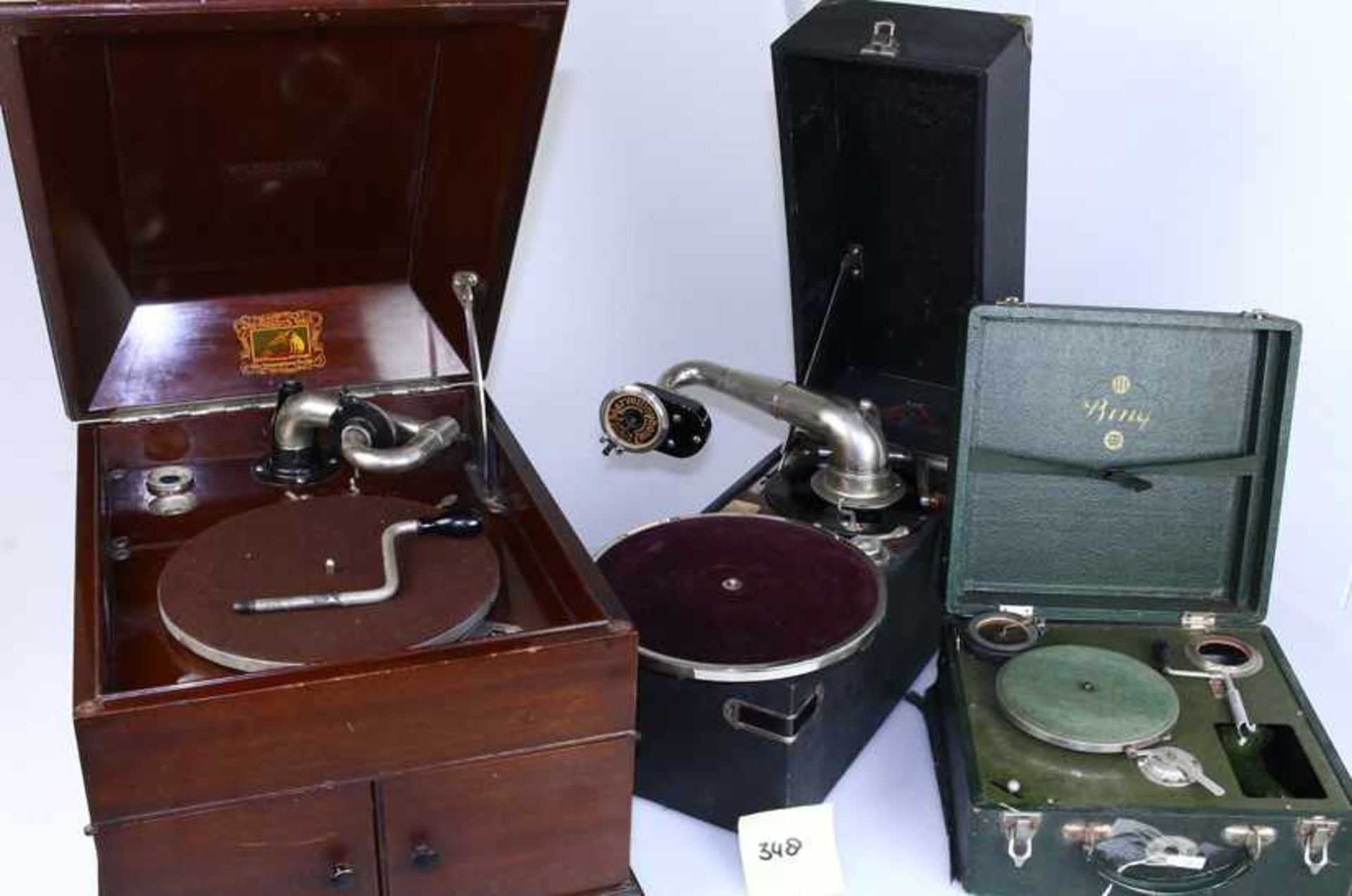 Grammofoon, HMV Nummer 110 - Mahoniehouten tafelmodel met deurtjes, Engeland, ca. 1922, merkloos +