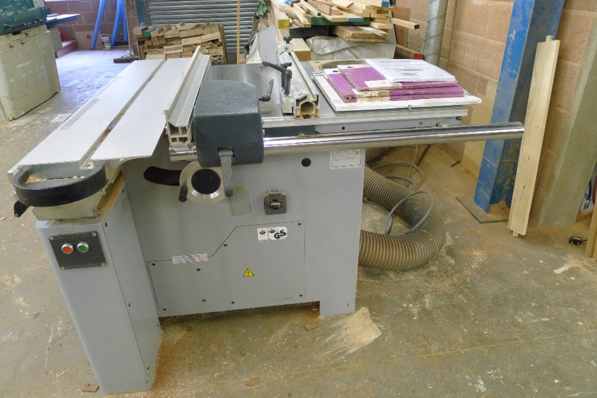 1 sliding panel table saw by Felder type K-700, YOM 2015, 3ph with 1 blade fitted, supplied with 9 - Image 3 of 10