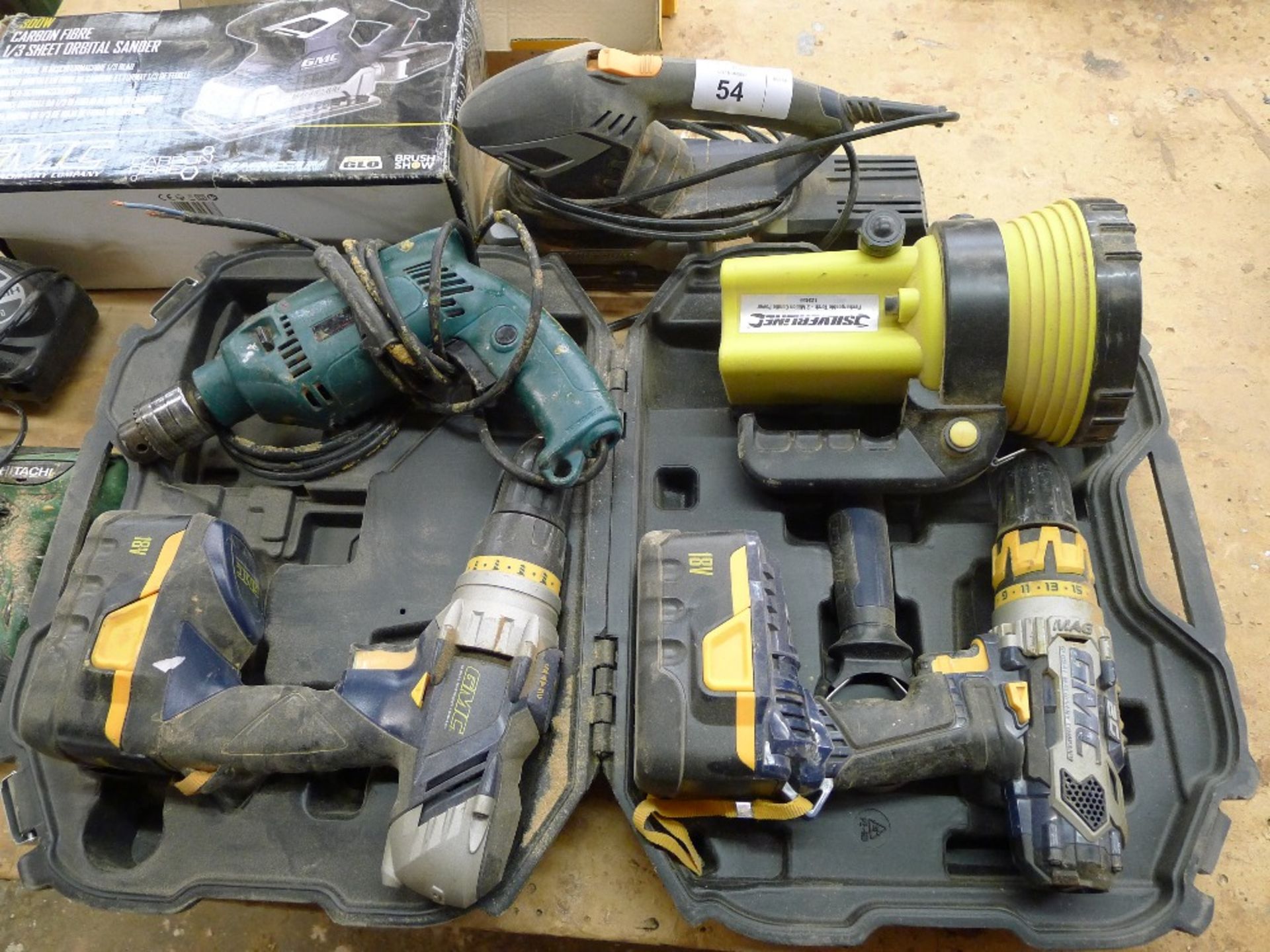 A quantity of various tools comprising 1 Hitachi drill & 1 Hitachi impact driver with 2 - Image 3 of 3