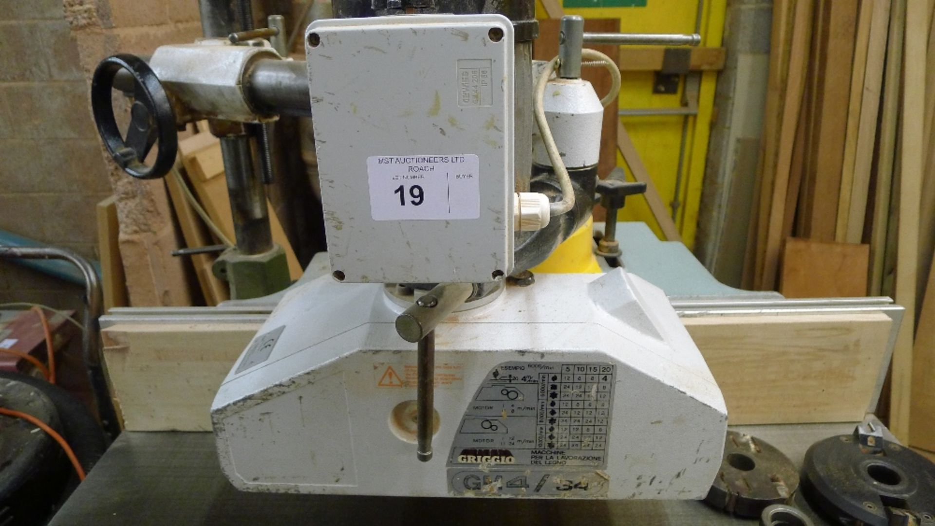 1 spindle moulder by Sedgwick type SM4 II, 3ph with 1 cutter block (fitted), 2 other cutter blocks - Image 7 of 8