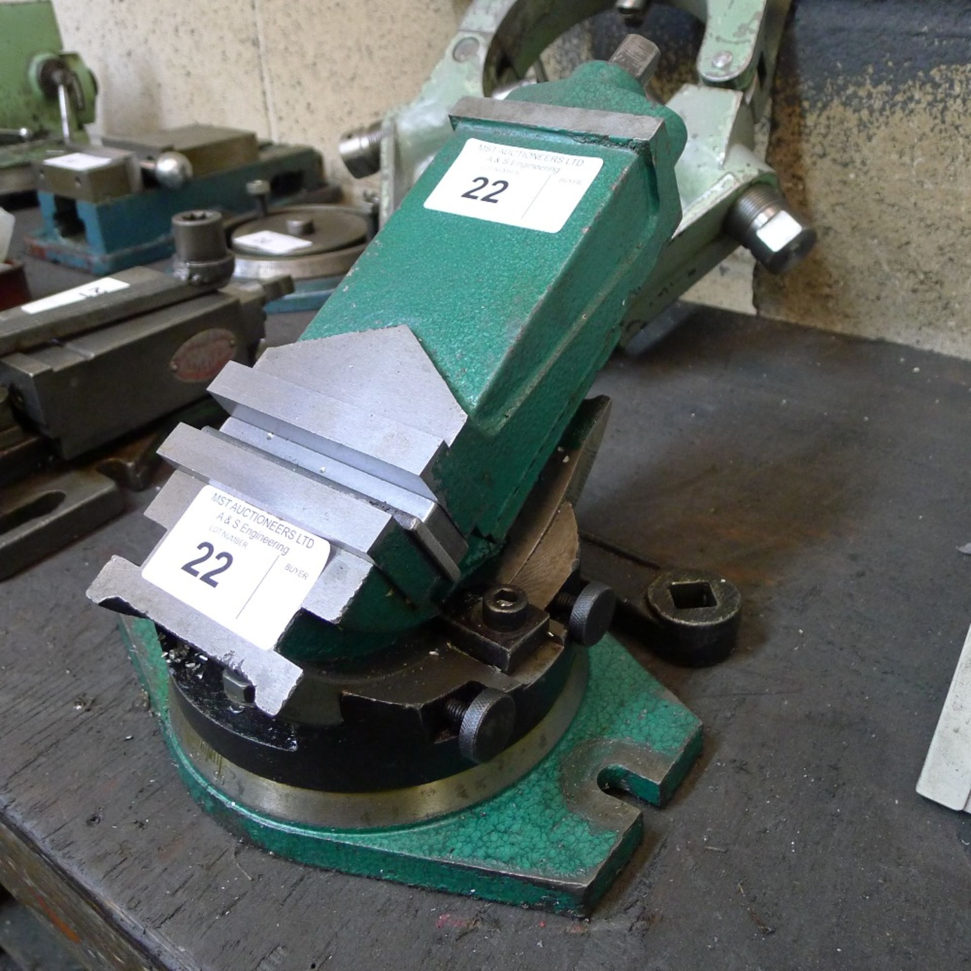 1 tilting rotary milling vice - Image 2 of 2