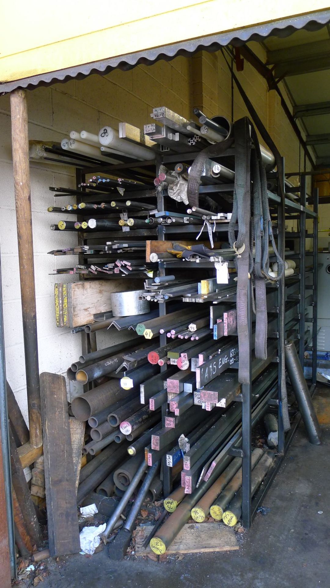 1 steel stock storage rack containing a quantity of flat bar, round bar, plastic / nylon / metal - Image 5 of 6