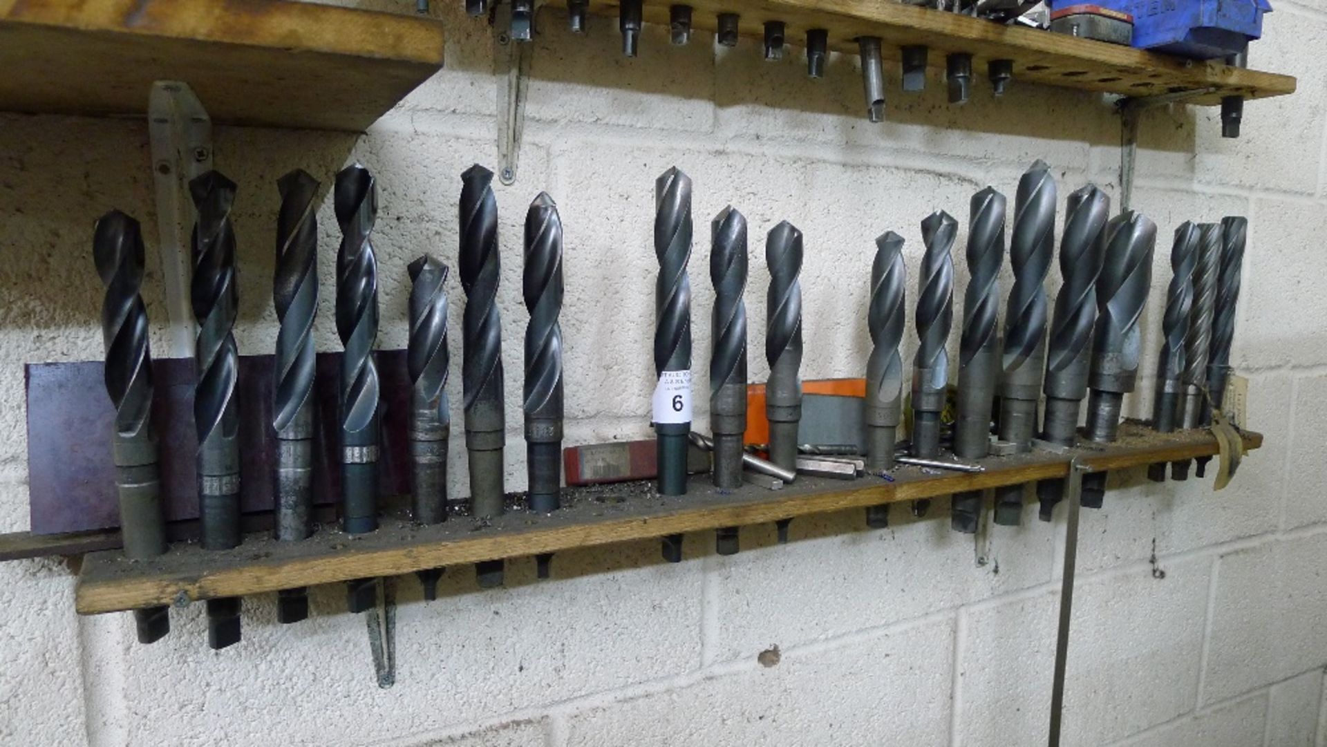 A quantity of approx 80 various taper shank drill bits, Nos. 1, 2, 3 and 4 - Image 4 of 4