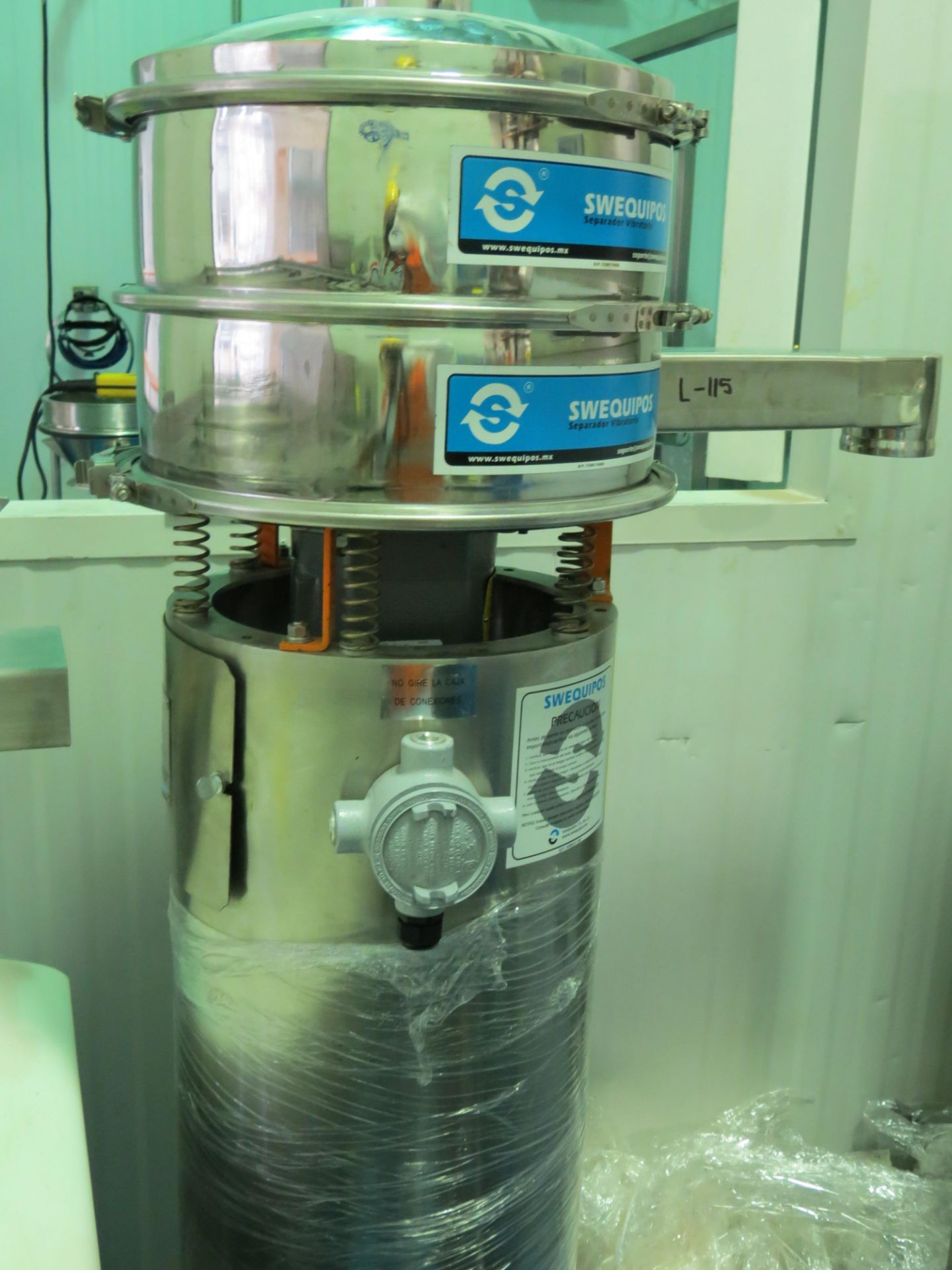 Swequipos Vibratory Screener / Separator, ,with Baldor motor of 2.5 HP, 1140 RPM. - Image 3 of 6