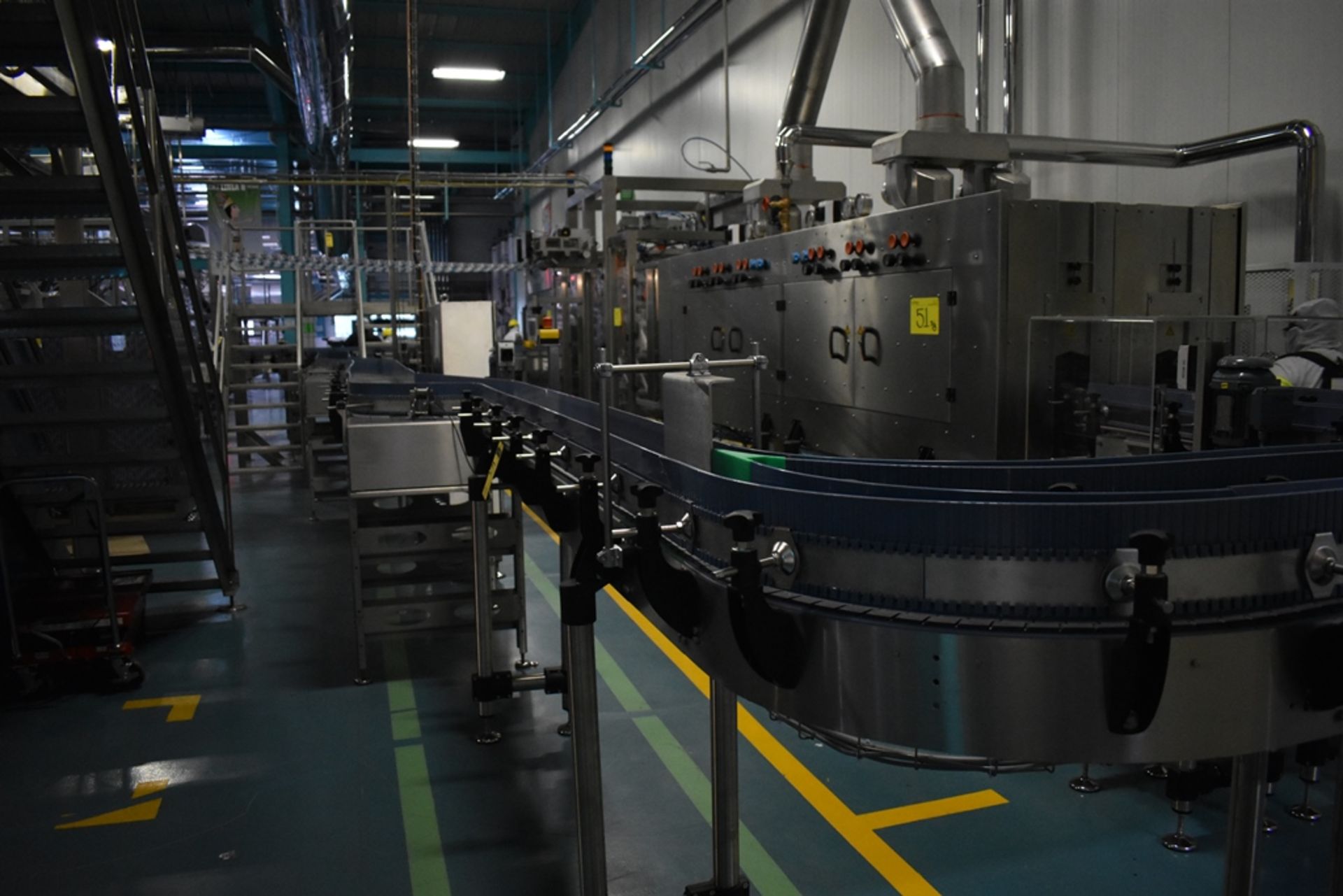 2019 Sleeve Technology Shrink Sleeve Labeling Line, S/N1902079, Consist of Bottle Air Drying Tunnel - Image 27 of 50