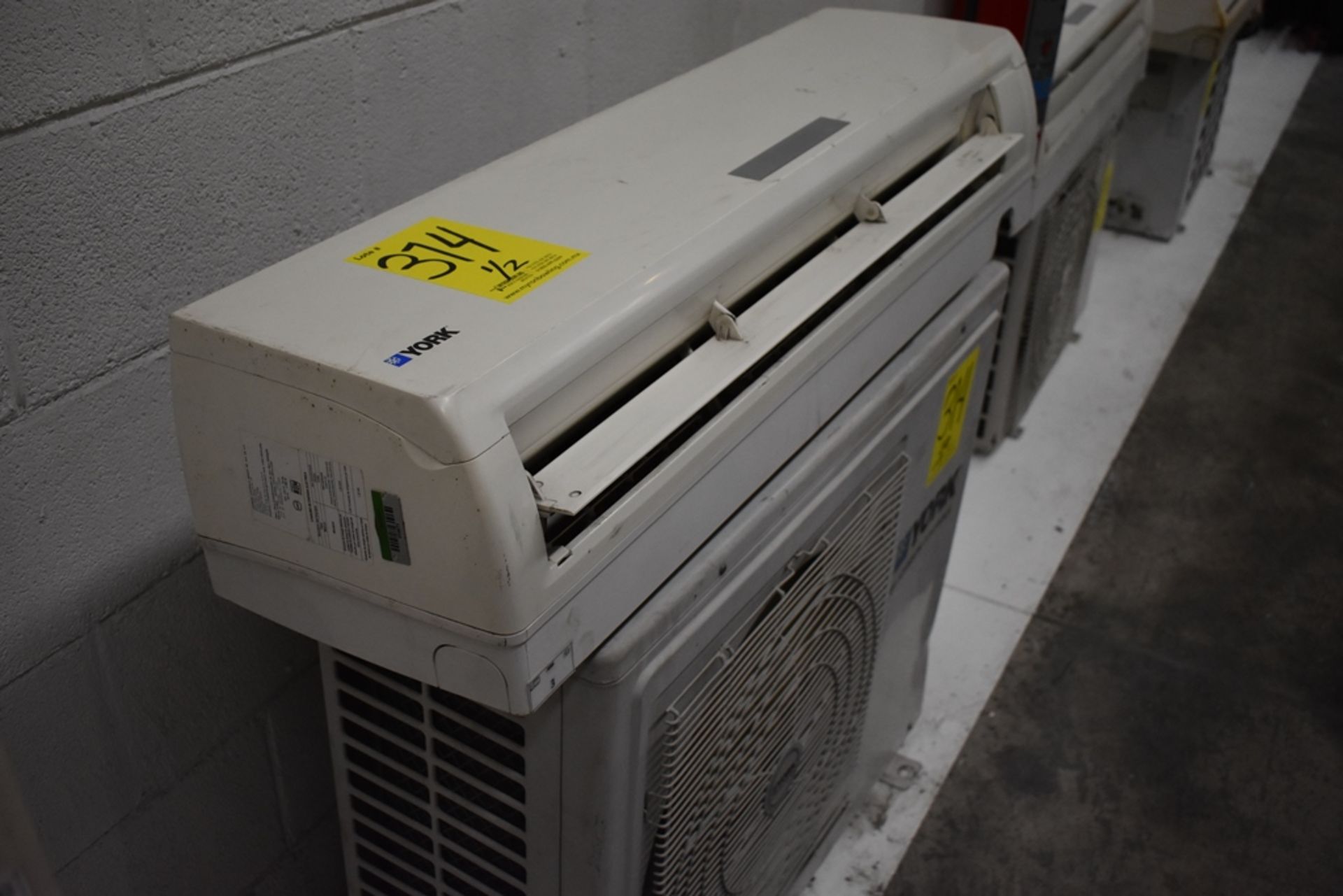 Mini Split brand York with capacity of 18,000 BTU/h - Image 6 of 6