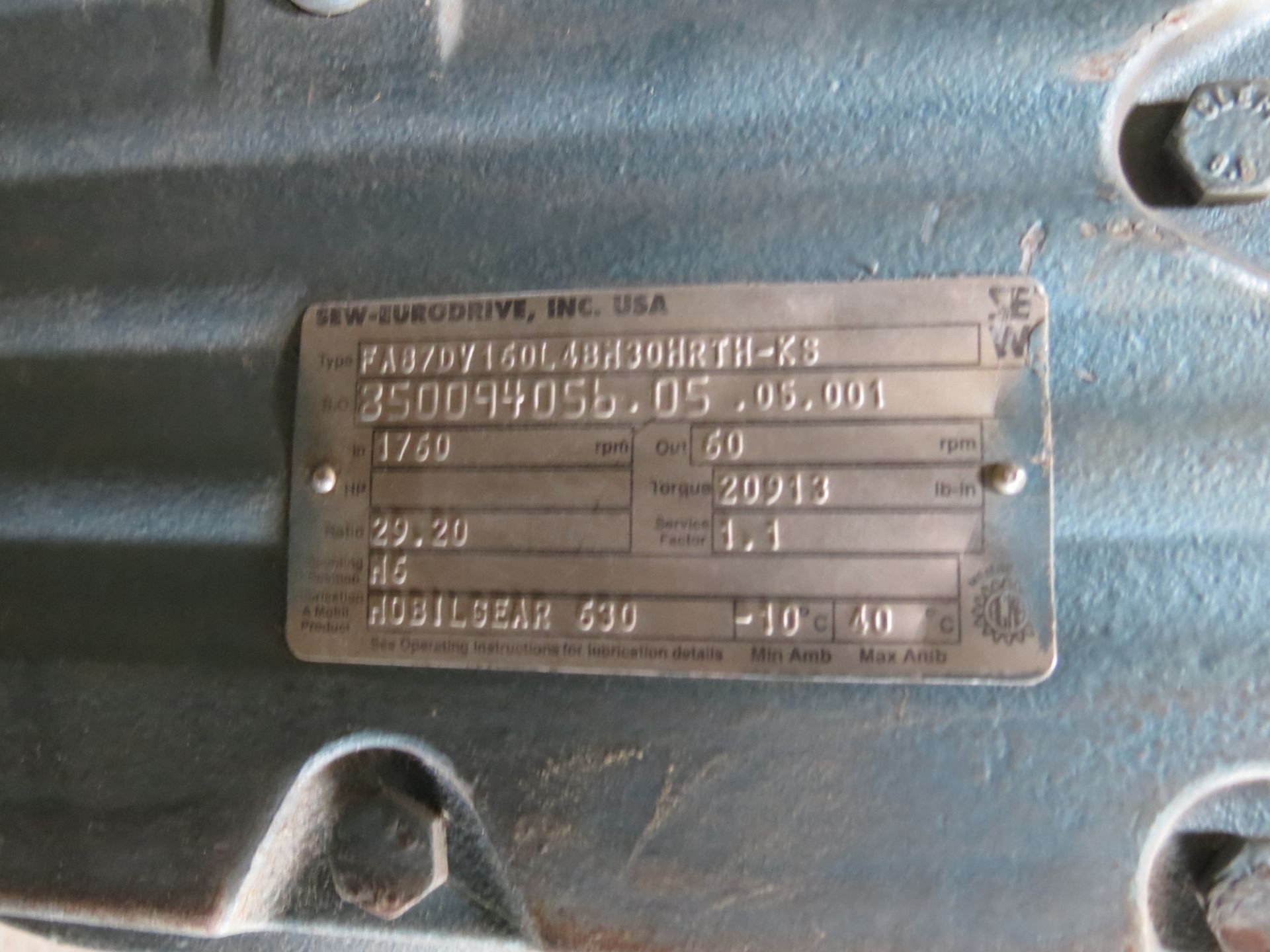 MotoReducer brand SEW EURODRIVE of 50 HP , 1760 RPM , 208 V - Image 4 of 4