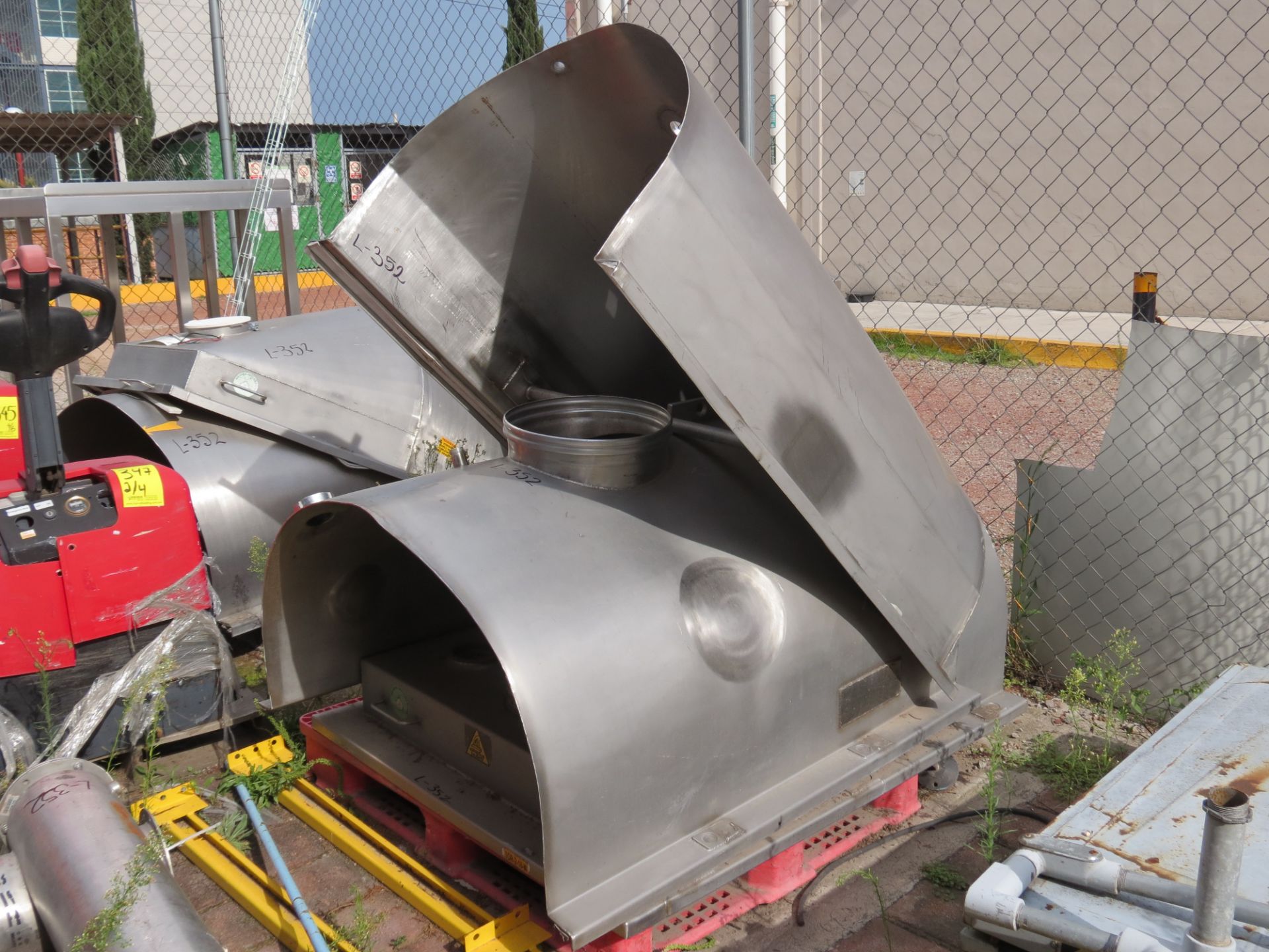 Stainless steel equipment - Image 6 of 18