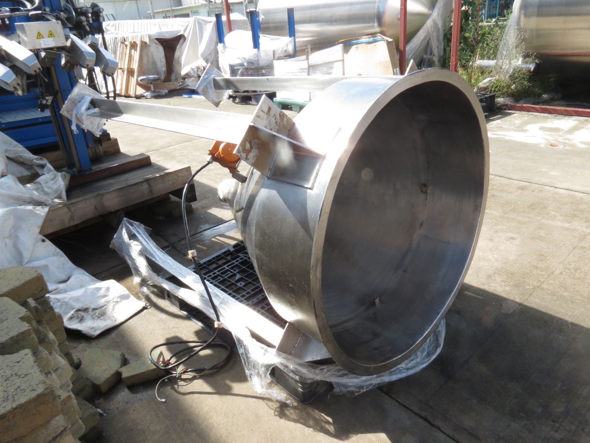 S/S Vibratory Hopper for Bulk Bag Filling of Powders, Includes Screens - Image 6 of 18