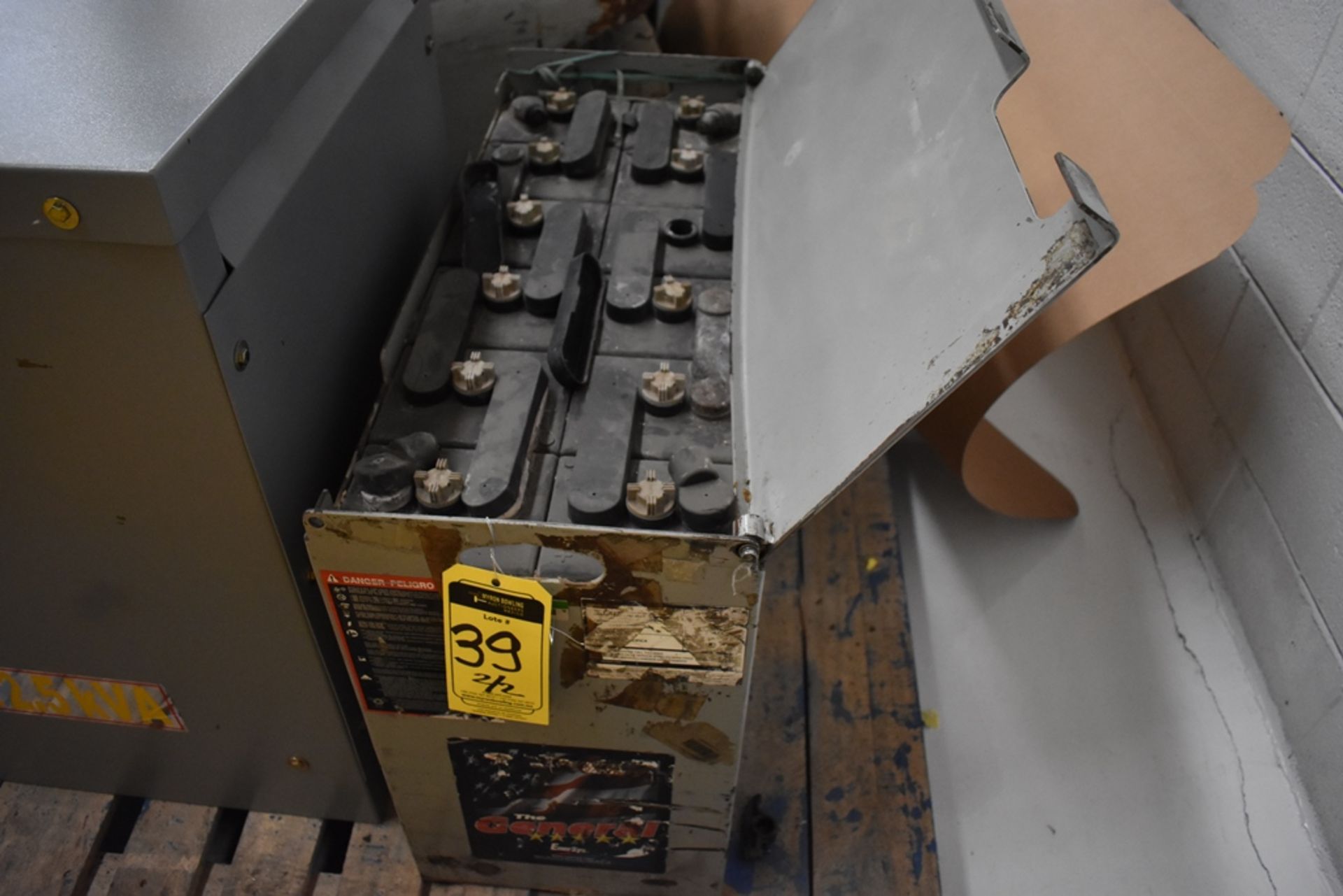 Ametek Prestolite Power Forklift Battery Charger, Model Mate-80 and Battery Brand Deka for 24 volts - Image 16 of 20