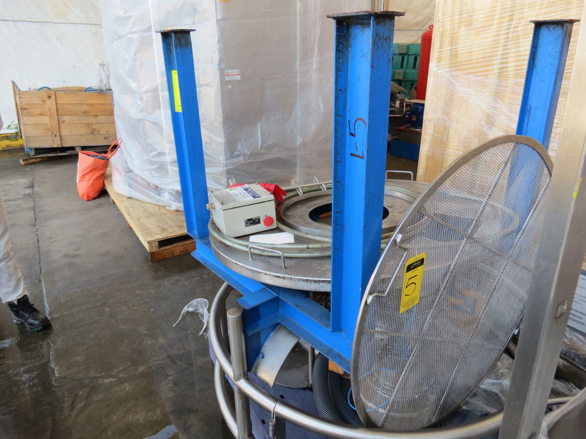 S/S Vibratory Hopper for Bulk Bag Filling of Powders, Includes Screens - Image 13 of 18