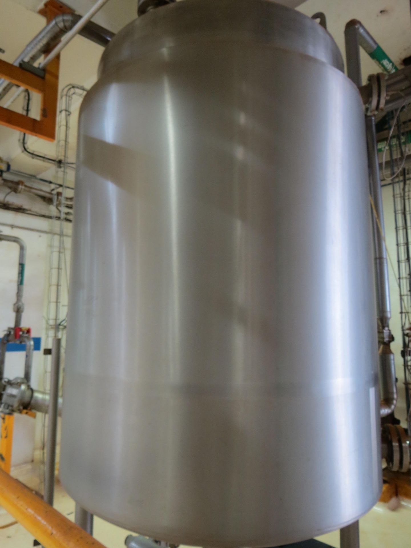 Jacketed S/S Tank 2 m high X 1.50 m Diameter - Image 3 of 16