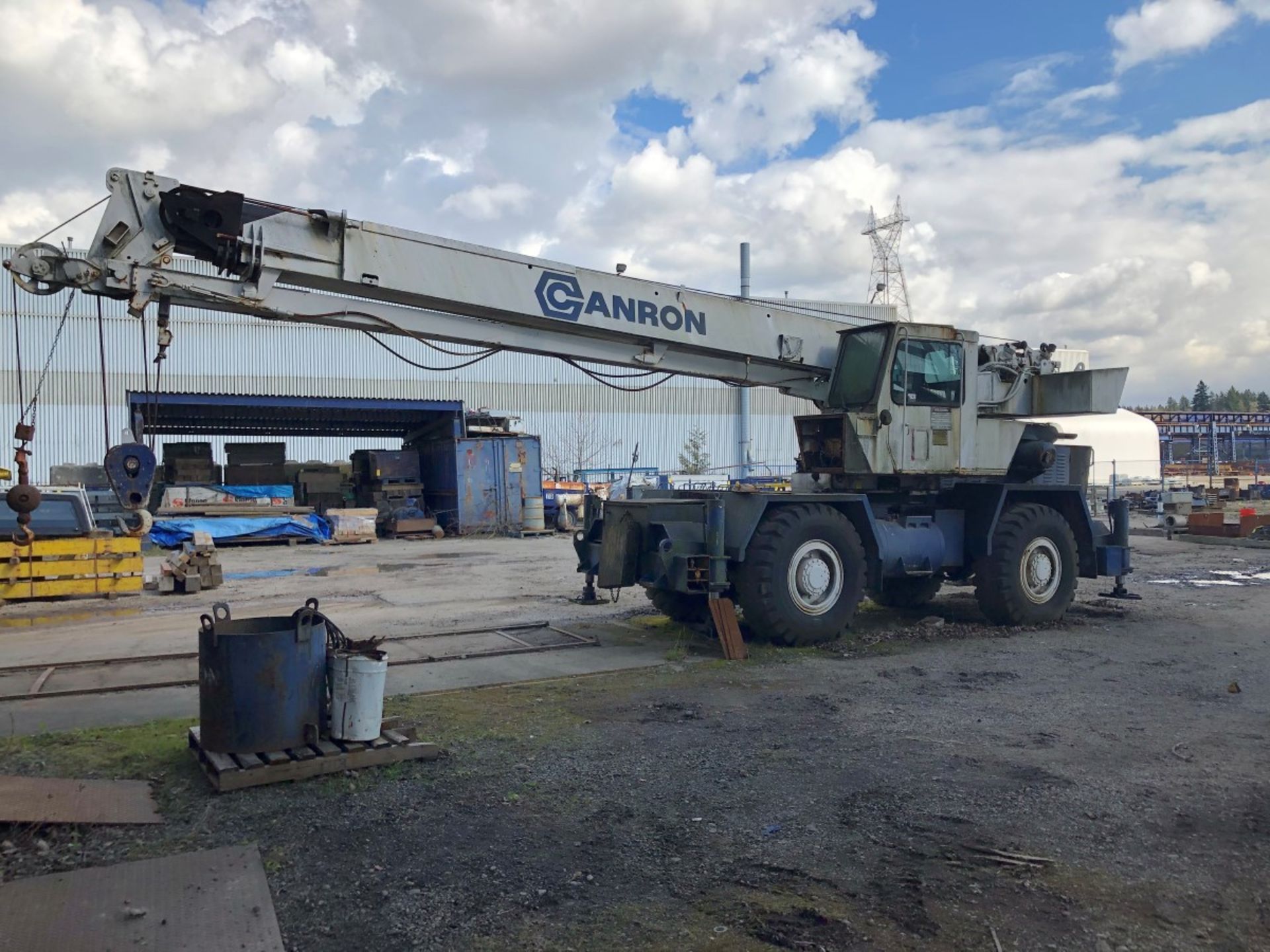 1979 Grove Model RT 522 Rough Terrain Crane, s/n 42983 (needs repair, fuel problems)