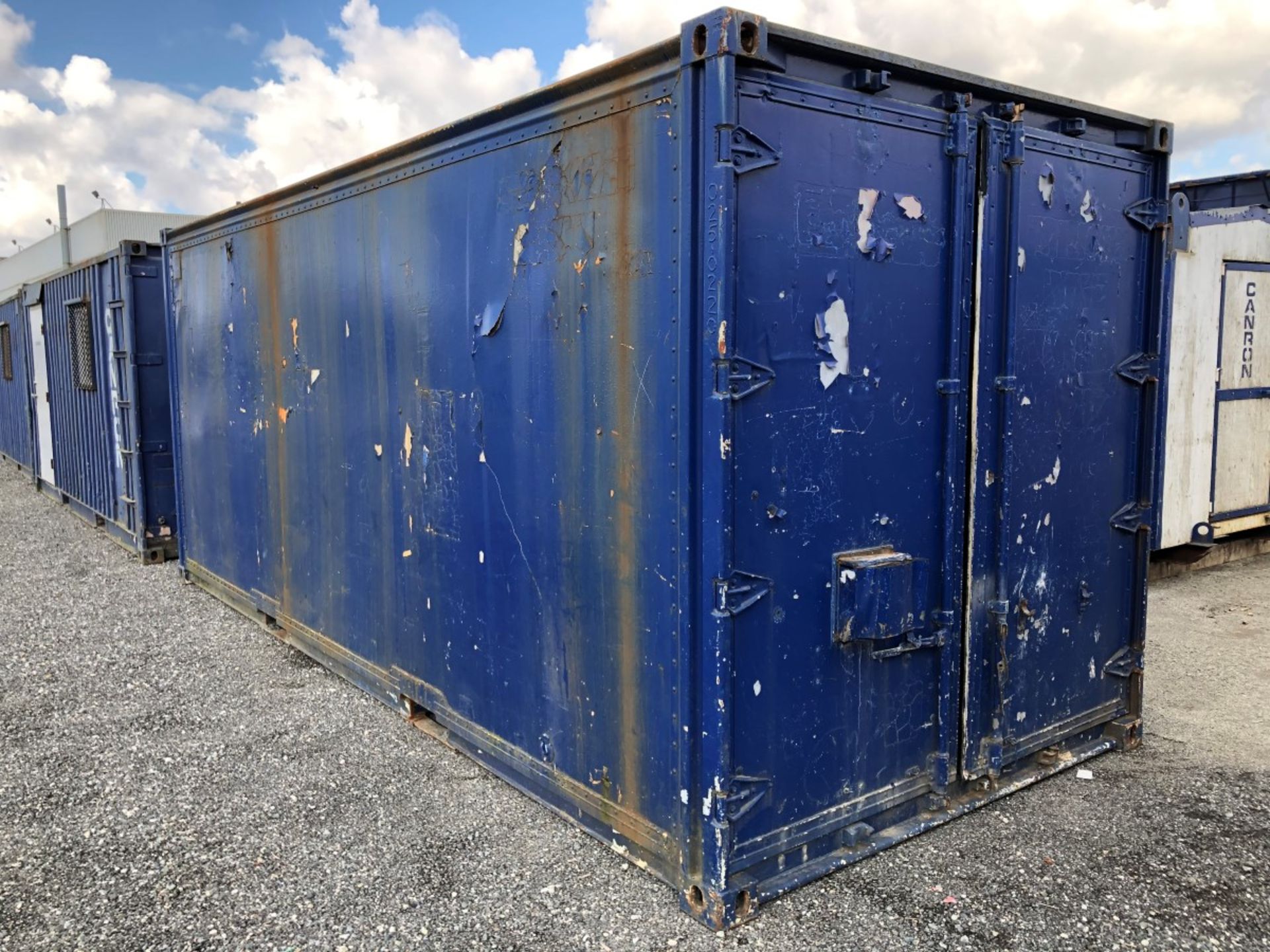 20' Blue Container cw/ Workbench, Wired
