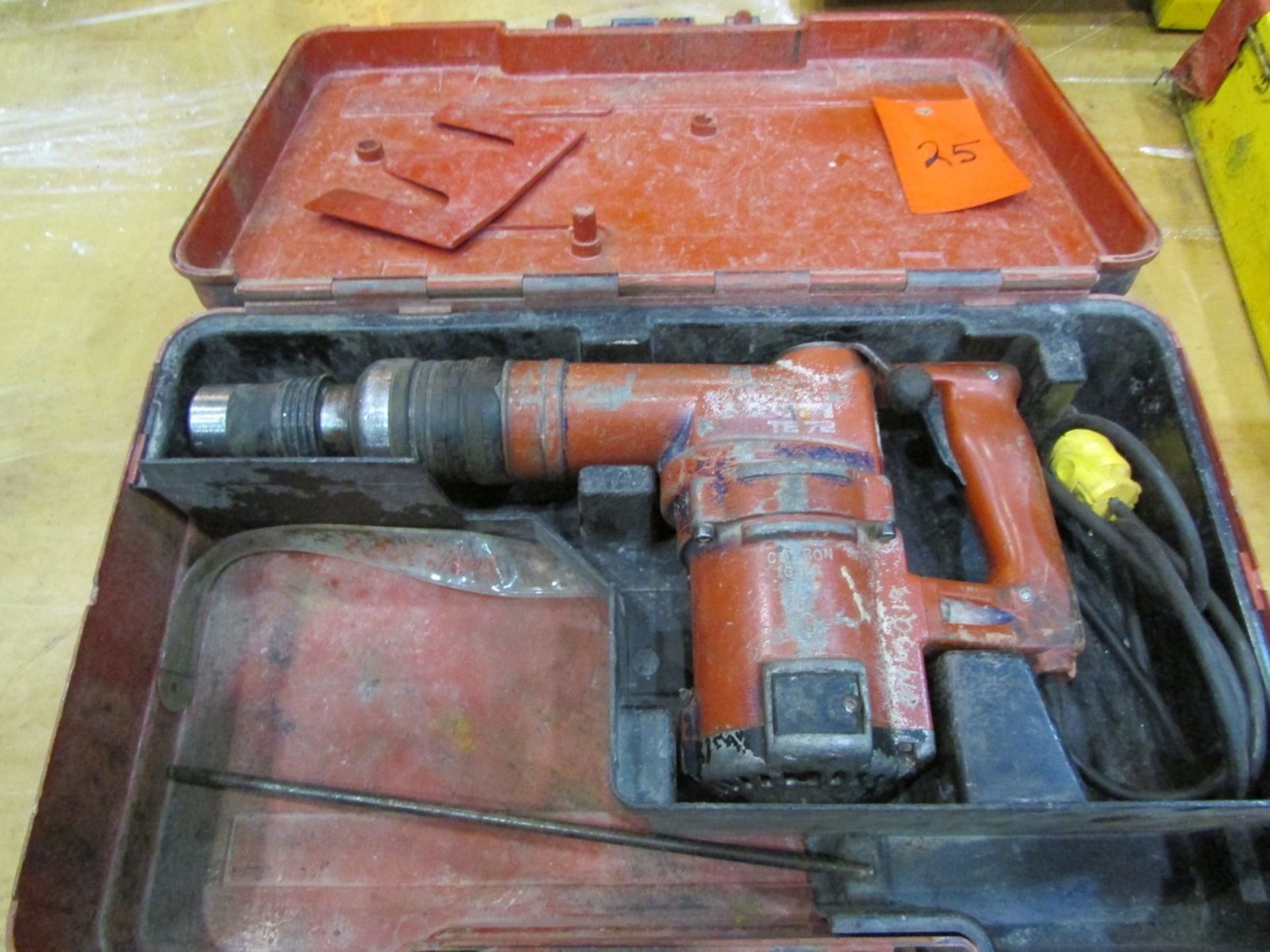 Hilti TE72 Hammer Drill w/ SOS Max