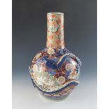 Große Imari-Vase.