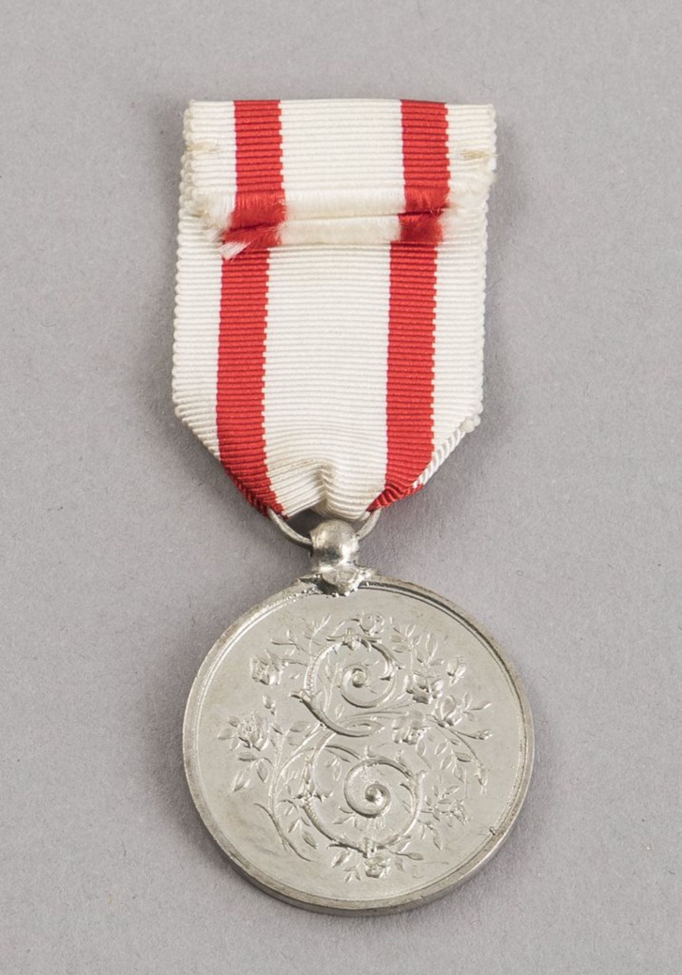 Österreich: Silbermedaille Kaiserin Elisabeth. - Image 2 of 2