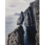 Andrew, JonathanCompstall, geboren 1970100 x 75 cm,R."Sea stacks , Faroe Islands", 201