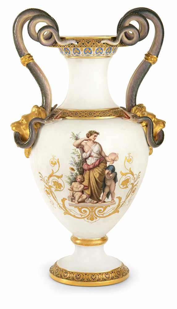 Prunkvolle Schlangenhenkelvase