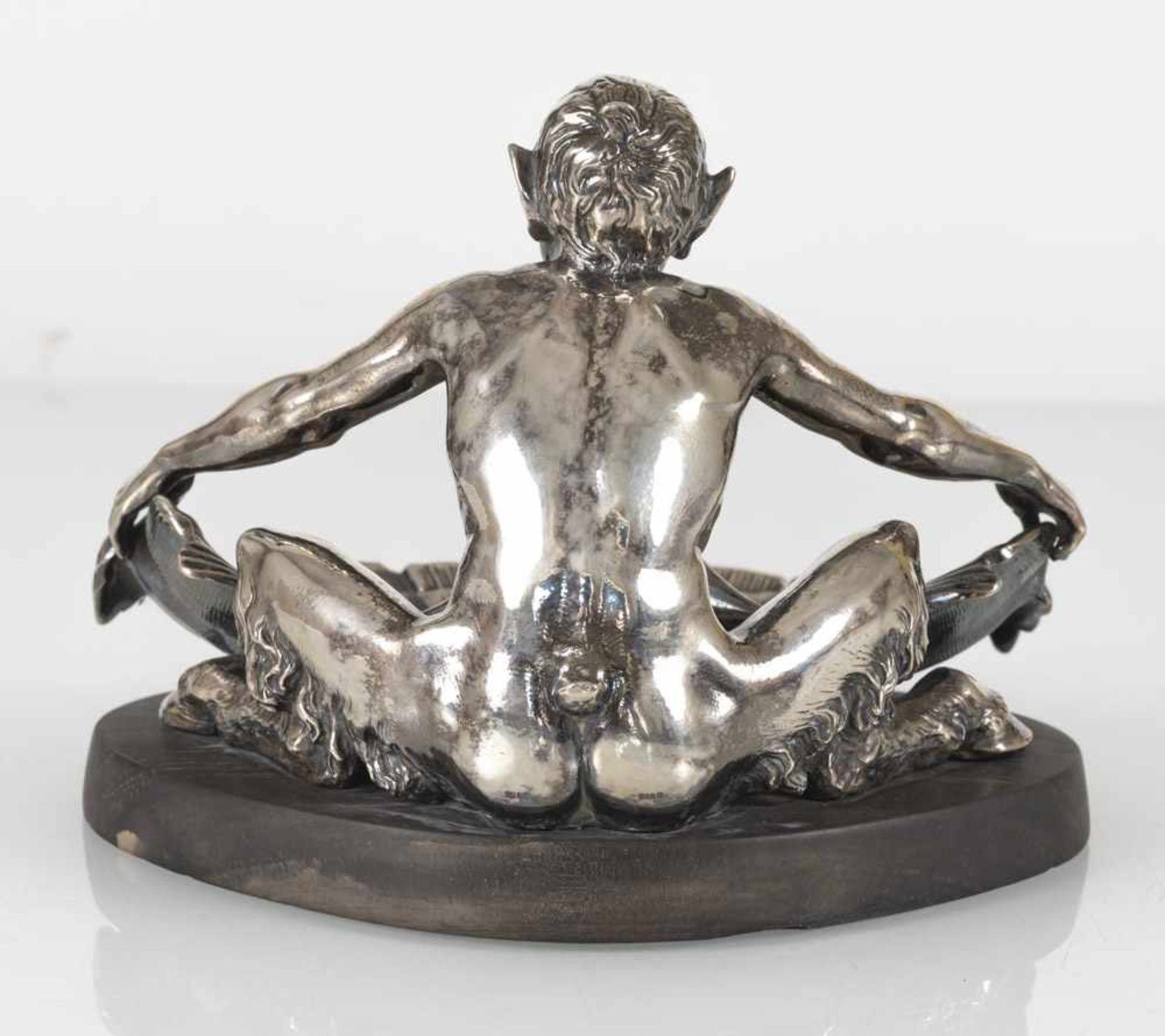 FAUN MIT MUSCHELSCHALE, SILBER - Image 3 of 5