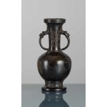 Vase aus Bronze im archaischen Stil der Song-Dynastie