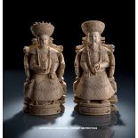 Paar Figuren aus Elfenbein mit Darstellung des Kaisers und der Kaiserin auf Thronen