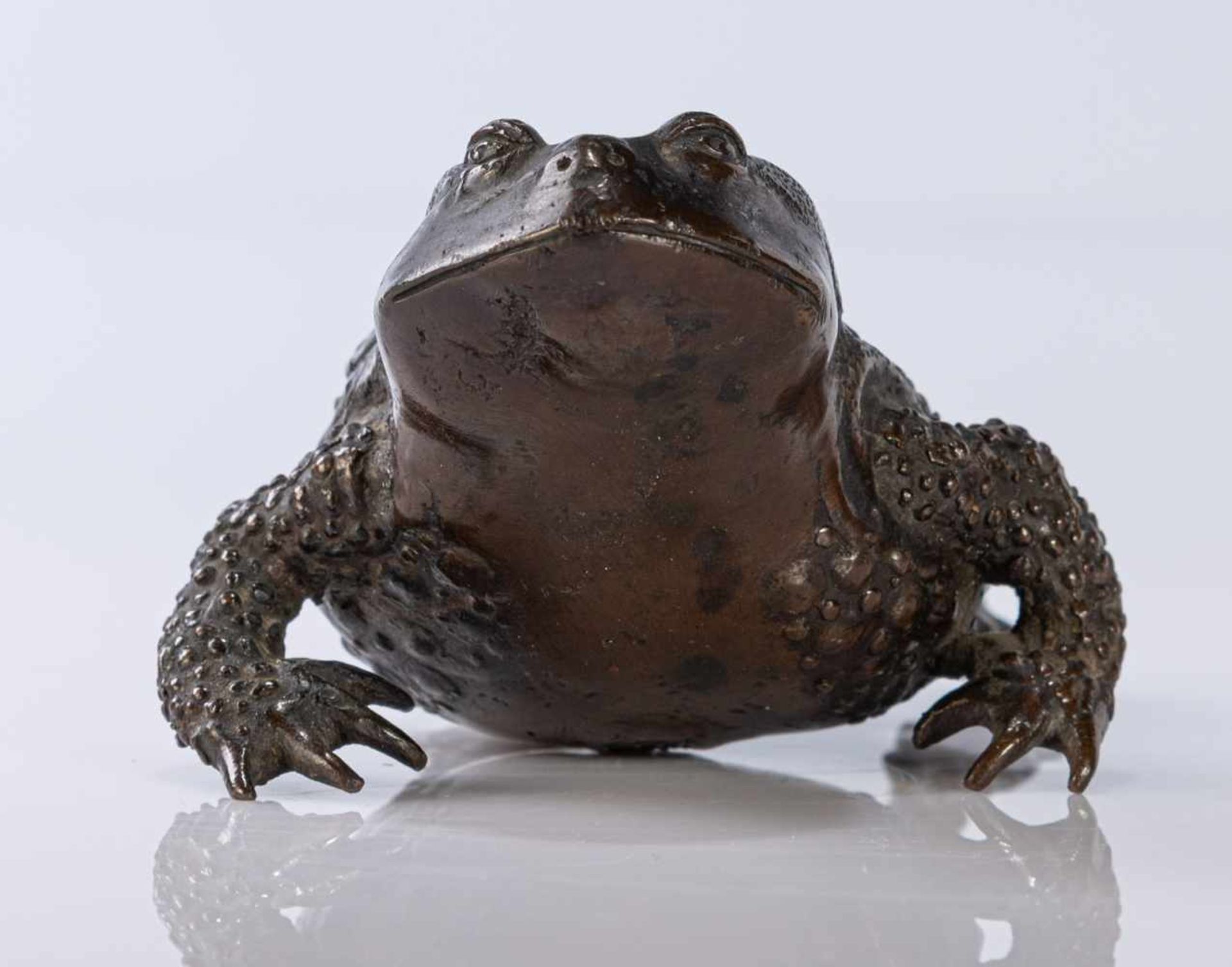 Okimono einer Kröte aus Bronze - Bild 5 aus 11