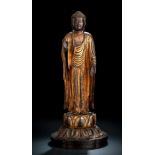 Holzskulptur des Amida-Buddha mit Resten von Vergoldung
