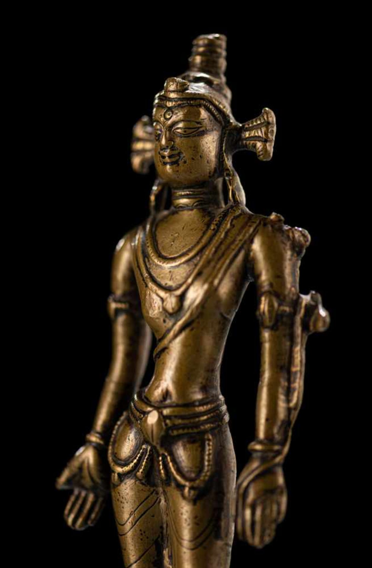 Frühe Bronze eines Bodhisattva - Bild 4 aus 9