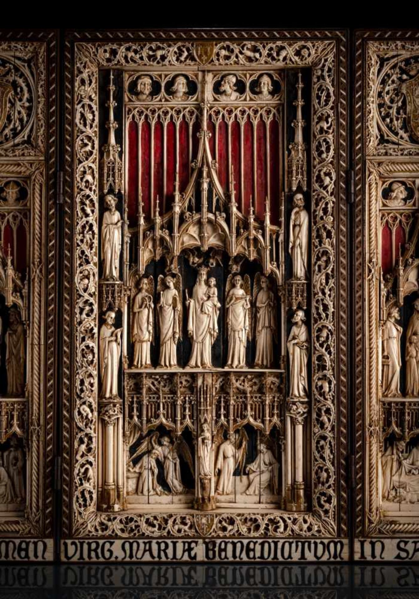 Meisterliches Altar-Triptychon im gotischen Stil - Bild 5 aus 5