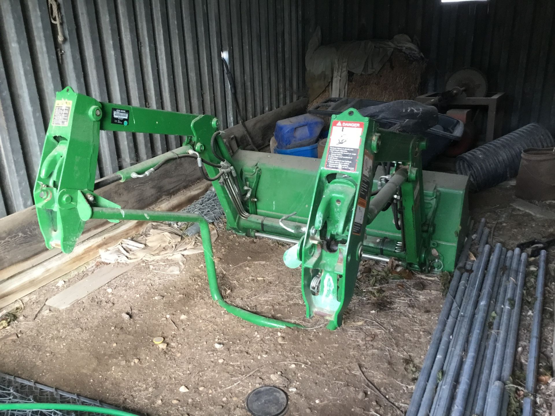 2014 John Deere 1025R MFWD, Hydrostatic, W/Loader, W/60" Mower Deck, Cat 1 Quick Hitch, Roll Bar, - Image 7 of 15