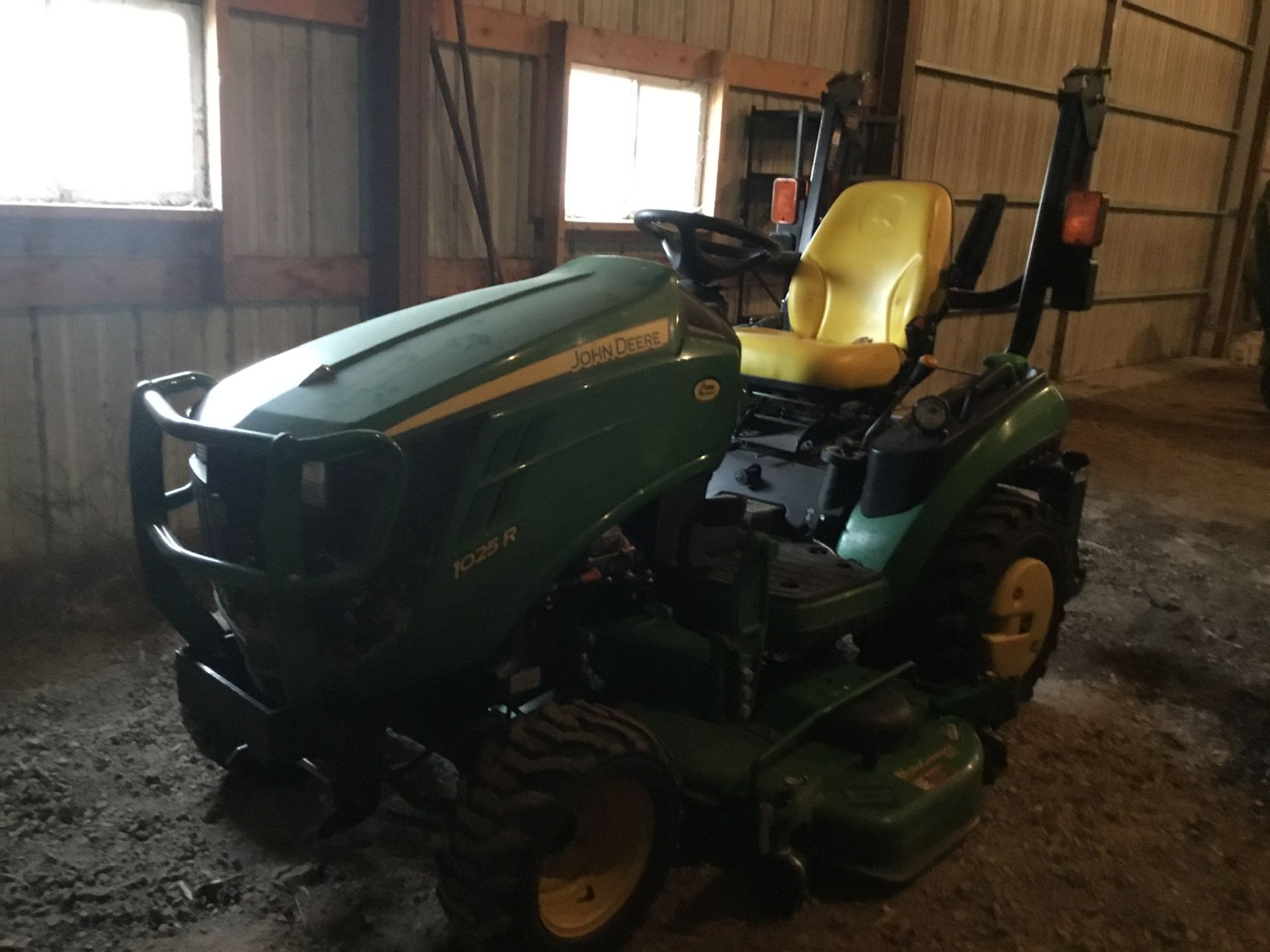 2014 John Deere 1025R MFWD, Hydrostatic, W/Loader, W/60" Mower Deck, Cat 1 Quick Hitch, Roll Bar, - Image 6 of 15